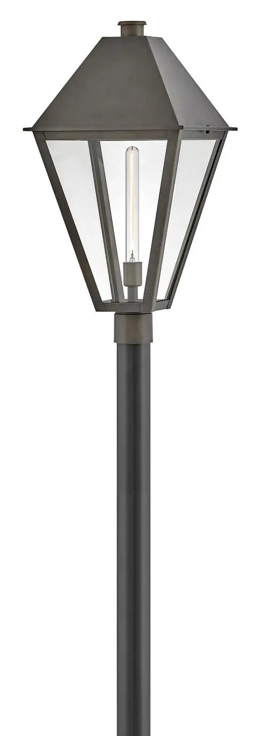 HINKLEY ENDSLEY OUTDOOR POST LIGHT - Post