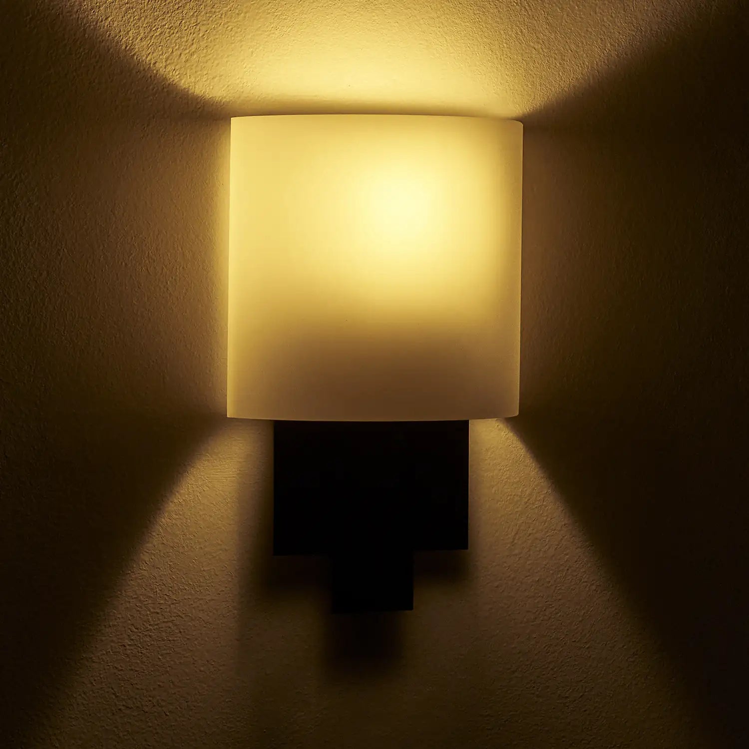 KALCO, ESPILLE WALL SCONCE, WALL SCONCES