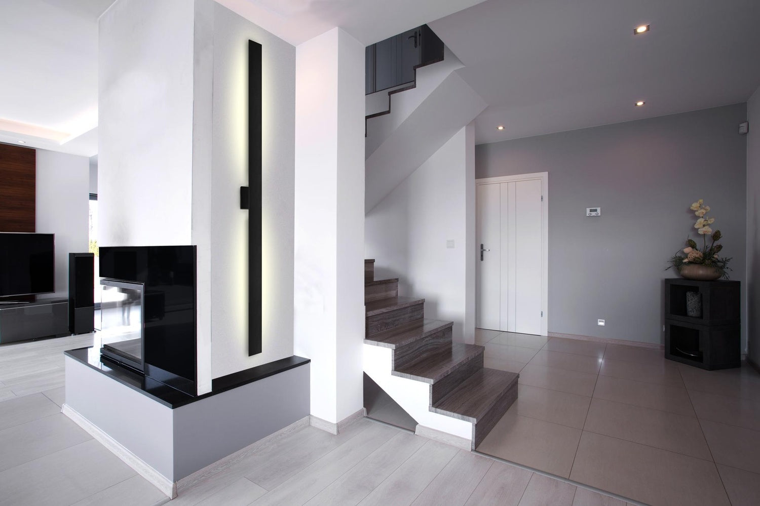 KUZCO LIGHTING INC, VESTA ALL-TERIOR WALL LIGHTS, OUTDOOR WALL LIGHTS