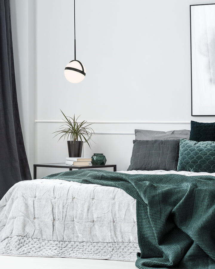 KUZCO LIGHTING INC, GLOBO PENDANTS, PENDANT LIGHT