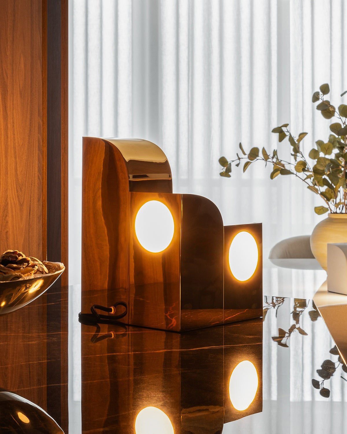 KUZCO LIGHTING INC, GYPSUM TABLE LAMPS, TABLE LAMPS