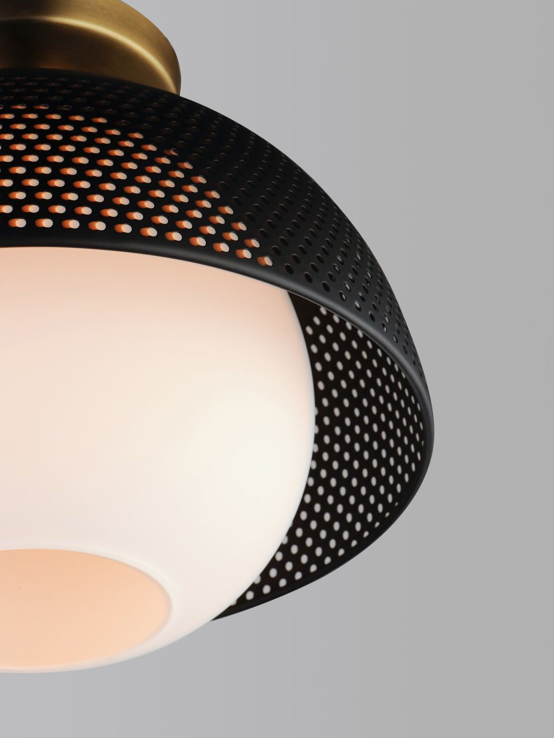 MAXIM, PERF-FLUSH MOUNT, FLUSH MOUNT CEILING LIGHTS