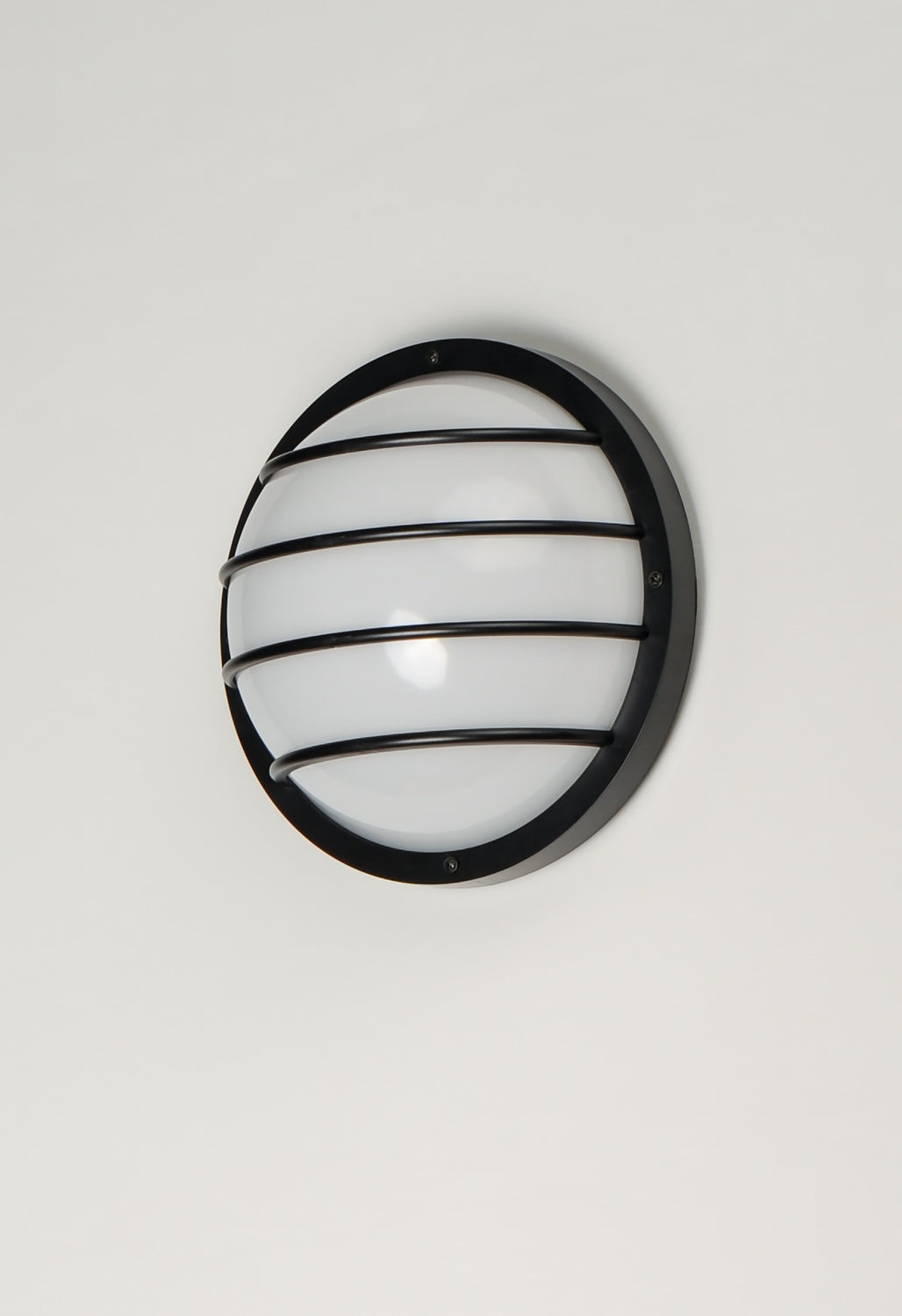 MAXIM, BULWARK-OUTDOOR WALL MOUNT, OUTDOOR WALL LIGHTS