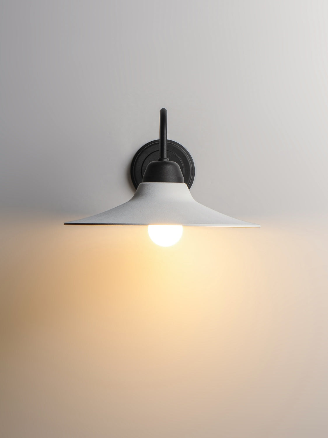 MAXIM, DOCKSIDE-OUTDOOR WALL MOUNT, OUTDOOR WALL LIGHTS