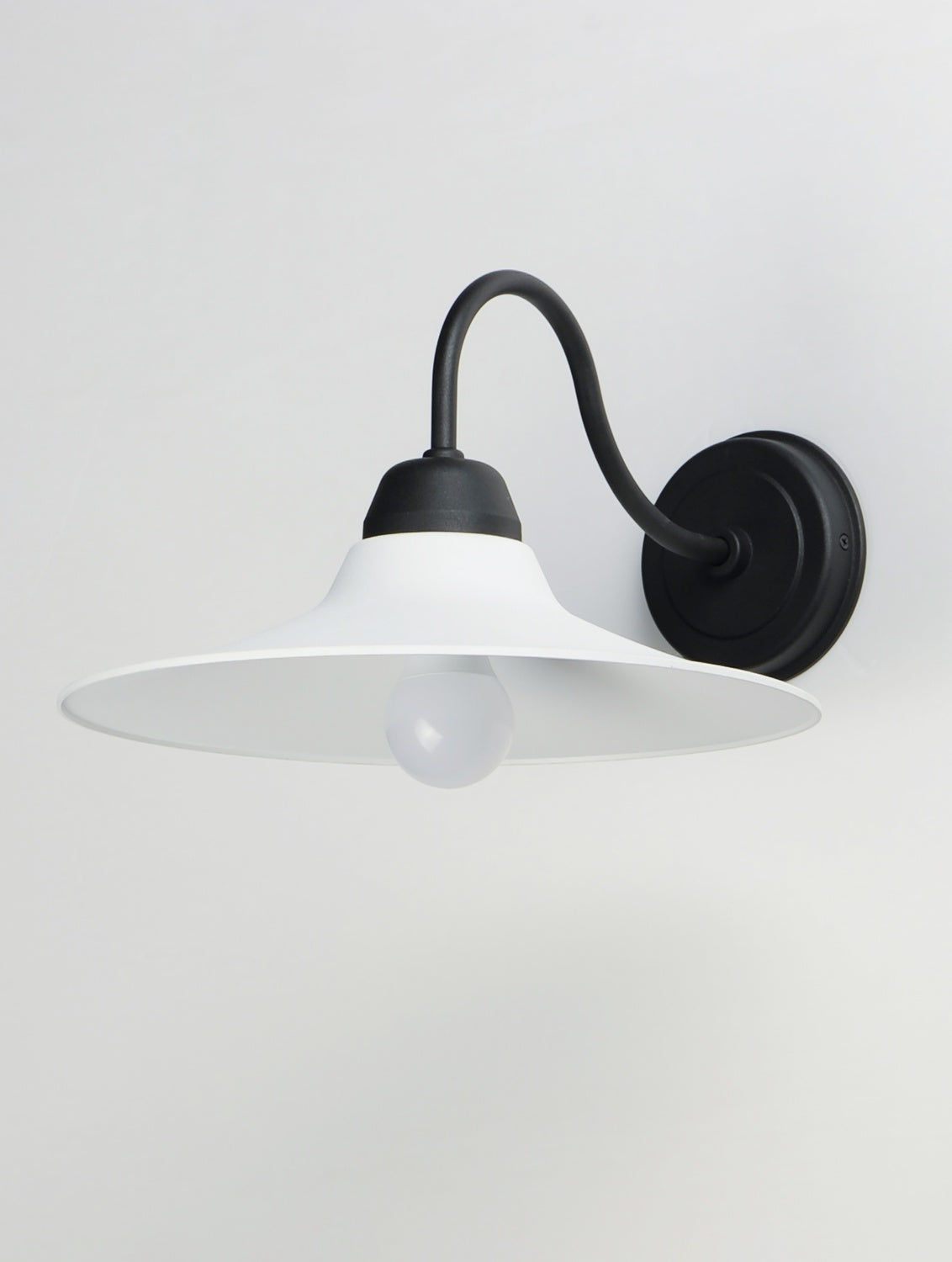 MAXIM, DOCKSIDE-OUTDOOR WALL MOUNT, OUTDOOR WALL LIGHTS