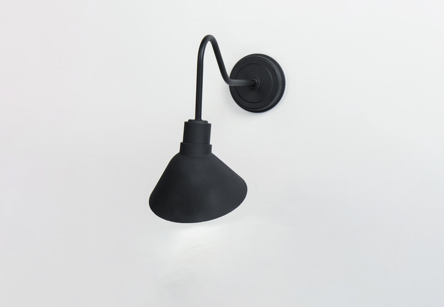 MAXIM, SIGNLITE-OUTDOOR WALL MOUNT, OUTDOOR WALL LIGHTS