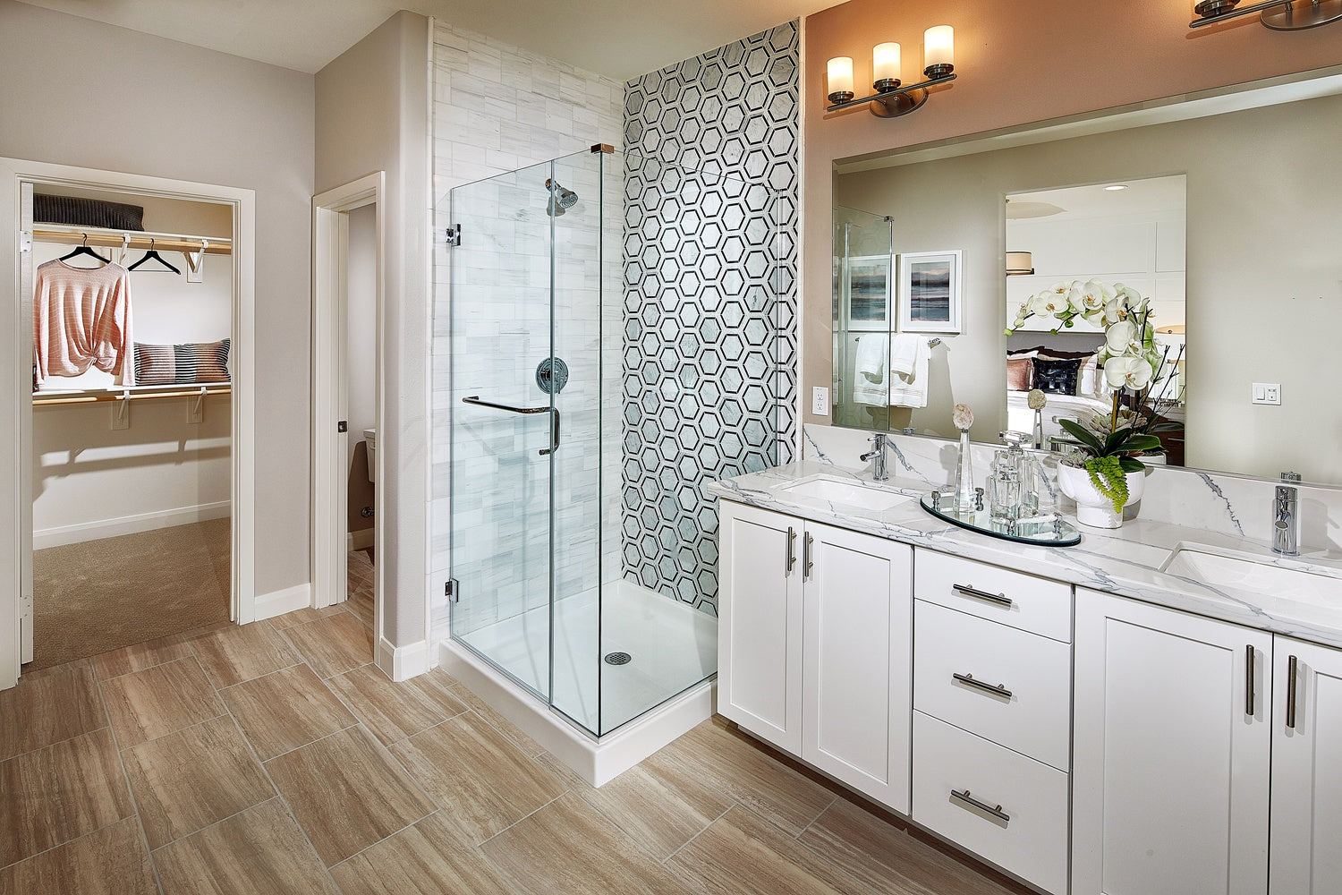 MAXIM, CORONA-BATH VANITY, VANITY LIGHT