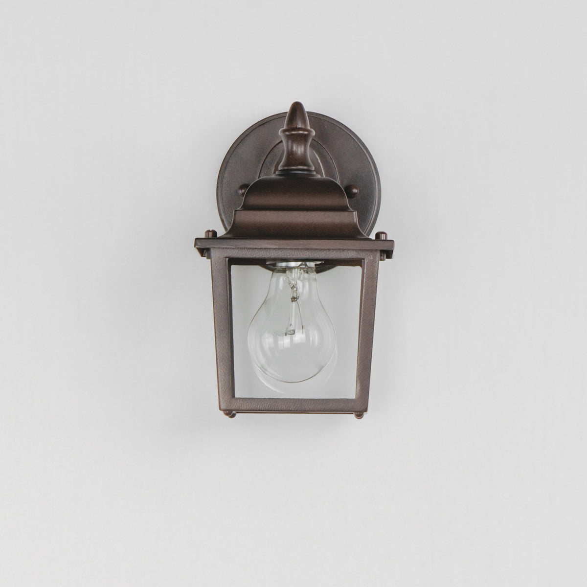 MAXIM, BUILDER CAST-OUTDOOR WALL MOUNT, OUTDOOR WALL LIGHTS
