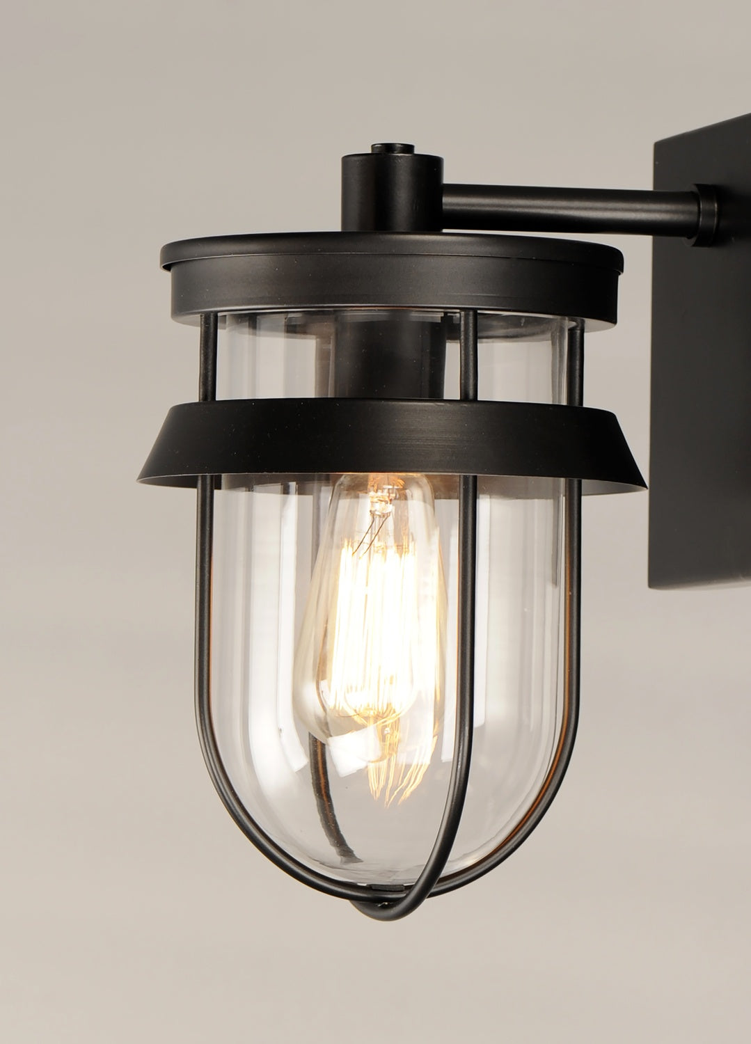 MAXIM, BREAKWATER-OUTDOOR WALL MOUNT, OUTDOOR WALL LIGHTS