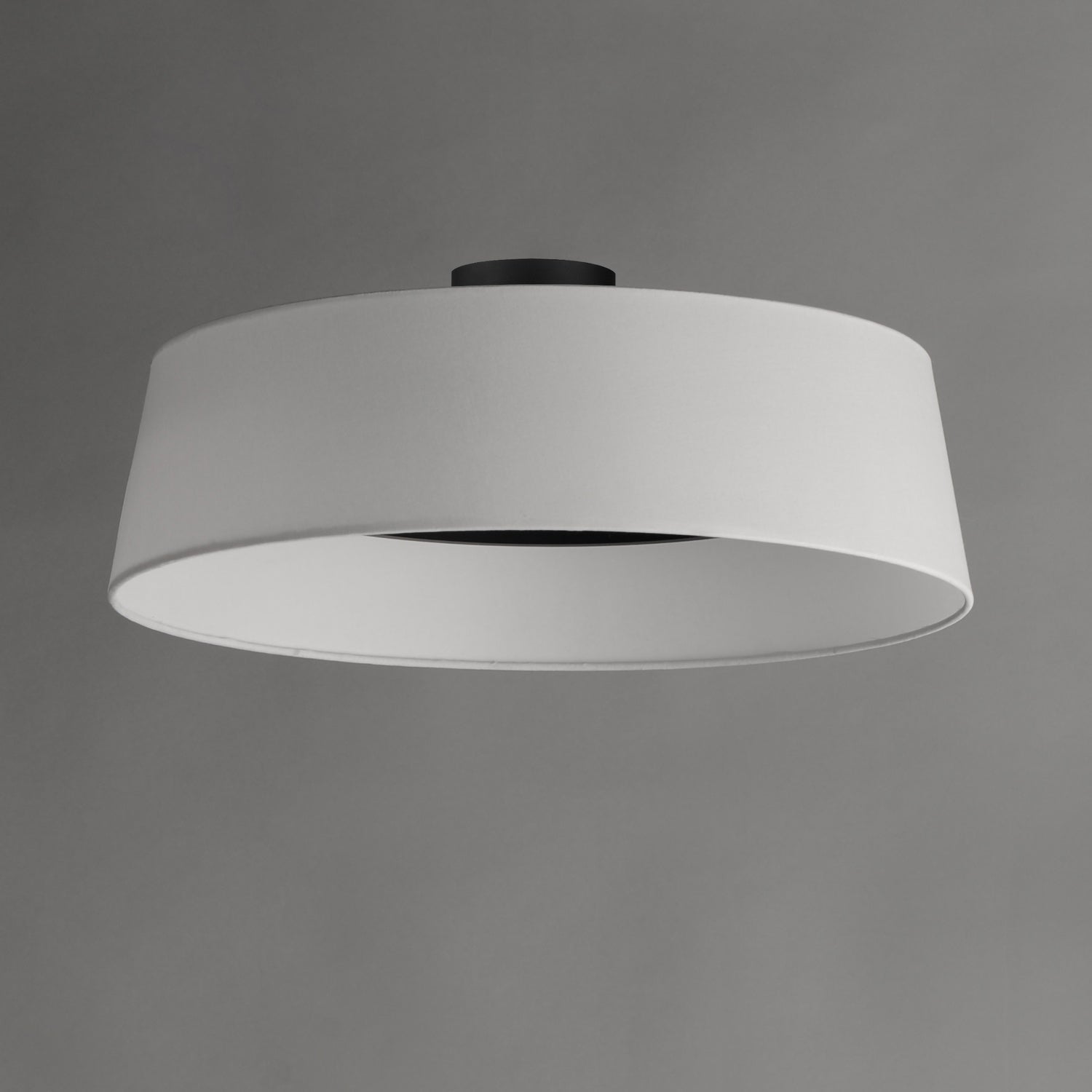 MAXIM, PARAMOUNT-FLUSH MOUNT, FLUSH MOUNT CEILING LIGHTS