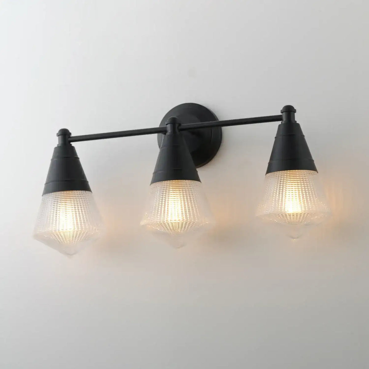 MAXIM, HARGREAVES-BATH VANITY, VANITY LIGHT
