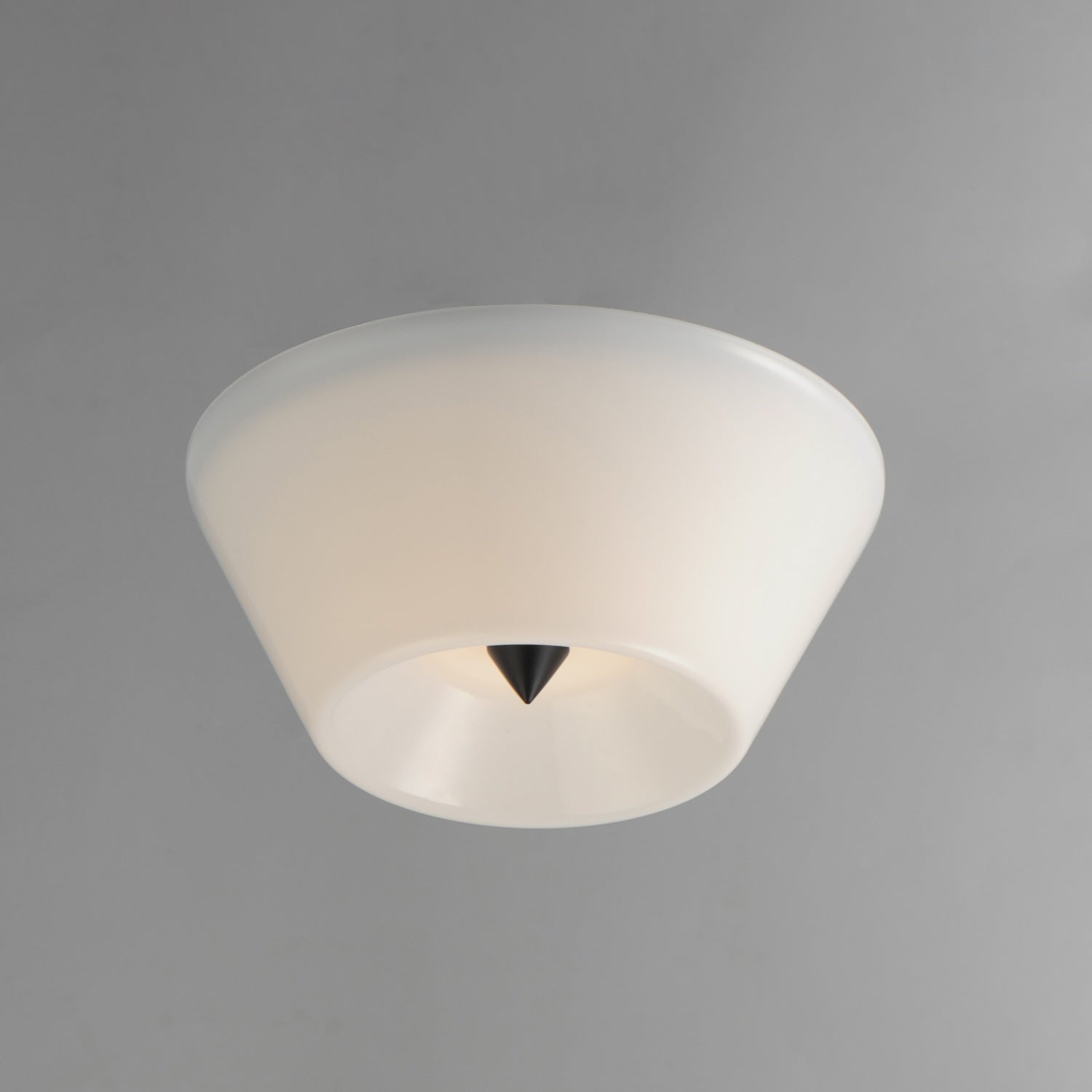 MAXIM, TACK-FLUSH MOUNT, FLUSH MOUNT CEILING LIGHTS