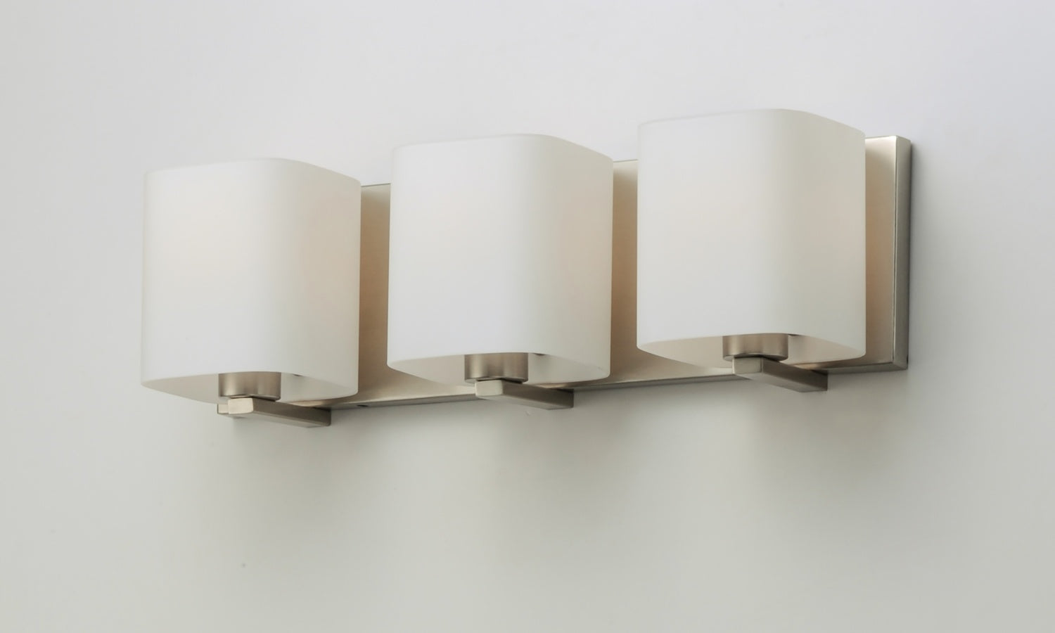 MAXIM, WRAP-BATH VANITY, VANITY LIGHT