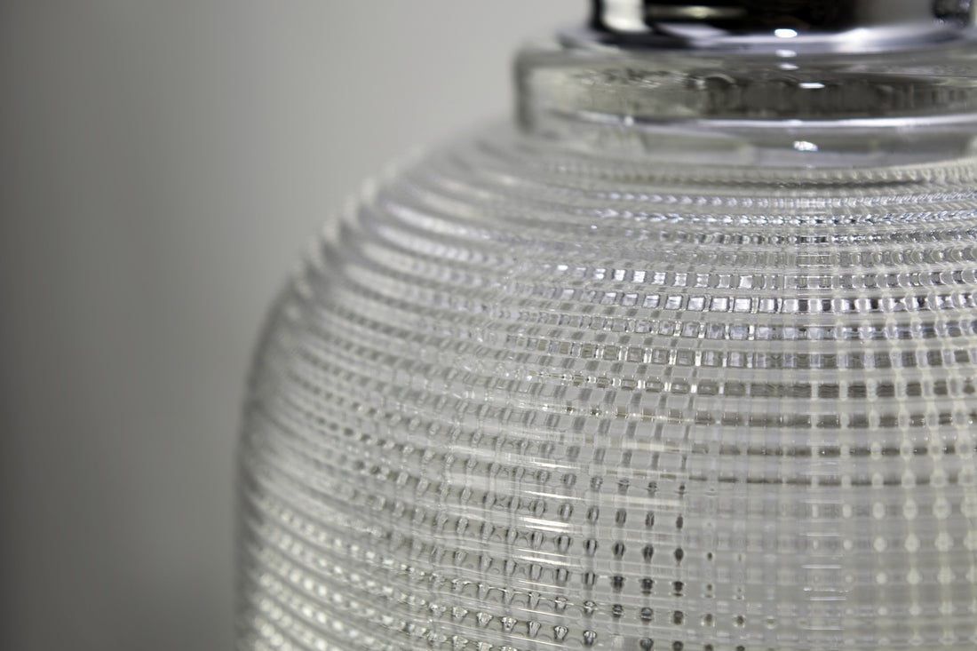 MAXIM, HOLLOW-BATH VANITY, VANITY LIGHT