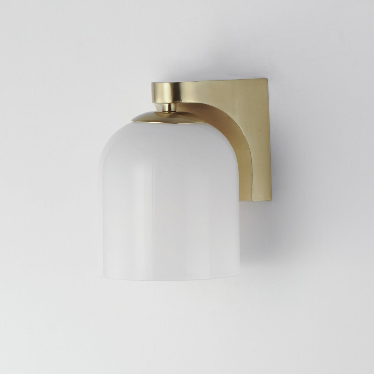 MAXIM, SCOOP-BATH VANITY, WALL SCONCES