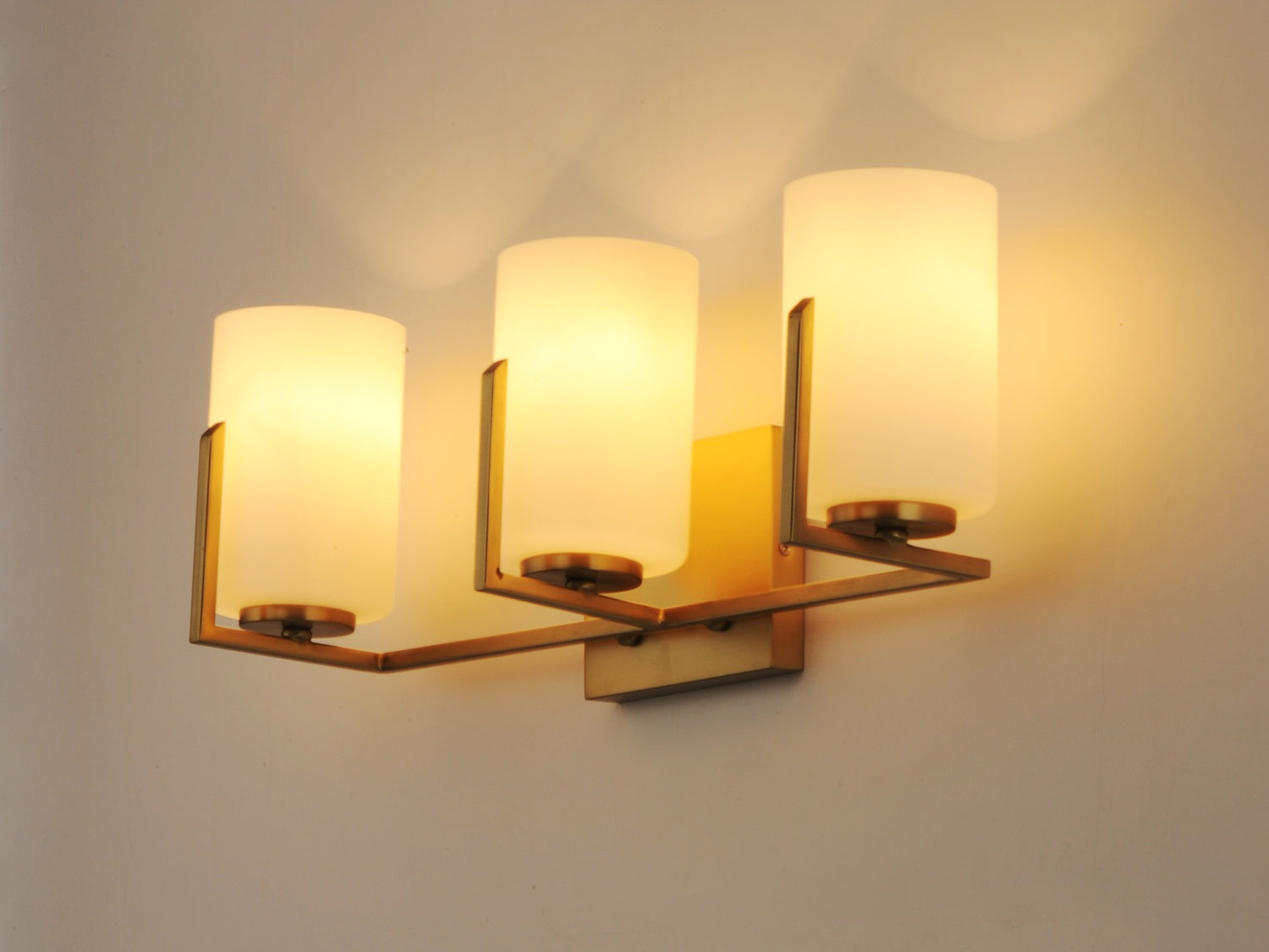 MAXIM, DART-BATH VANITY, VANITY LIGHT