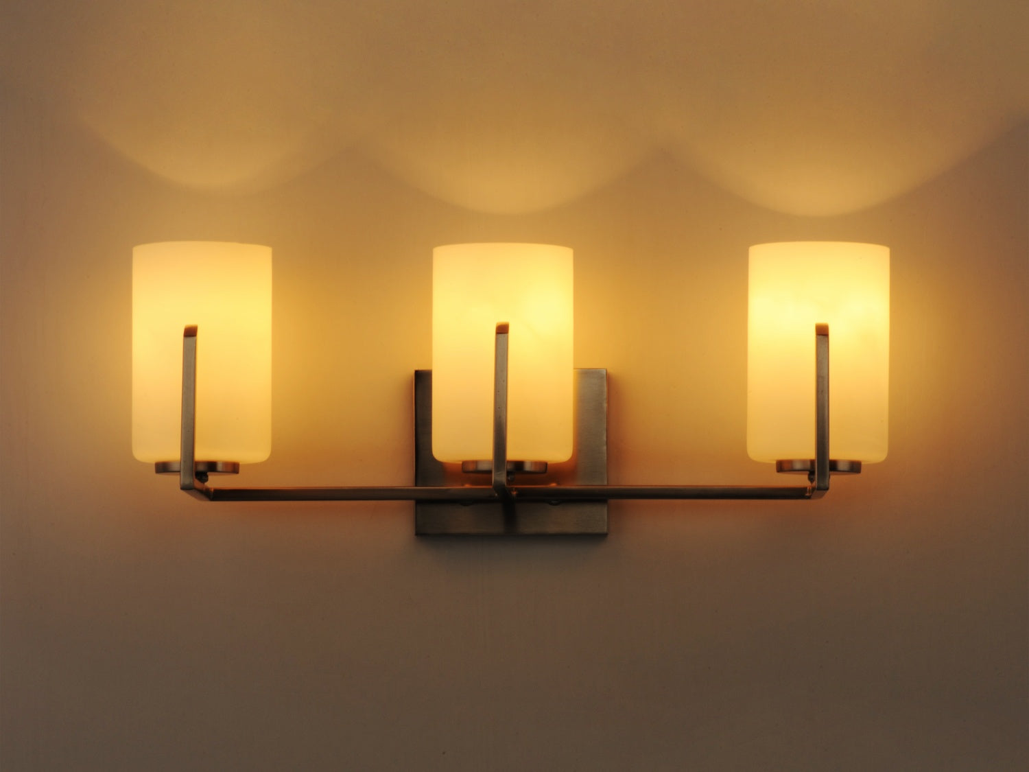 MAXIM, DART-BATH VANITY, VANITY LIGHT