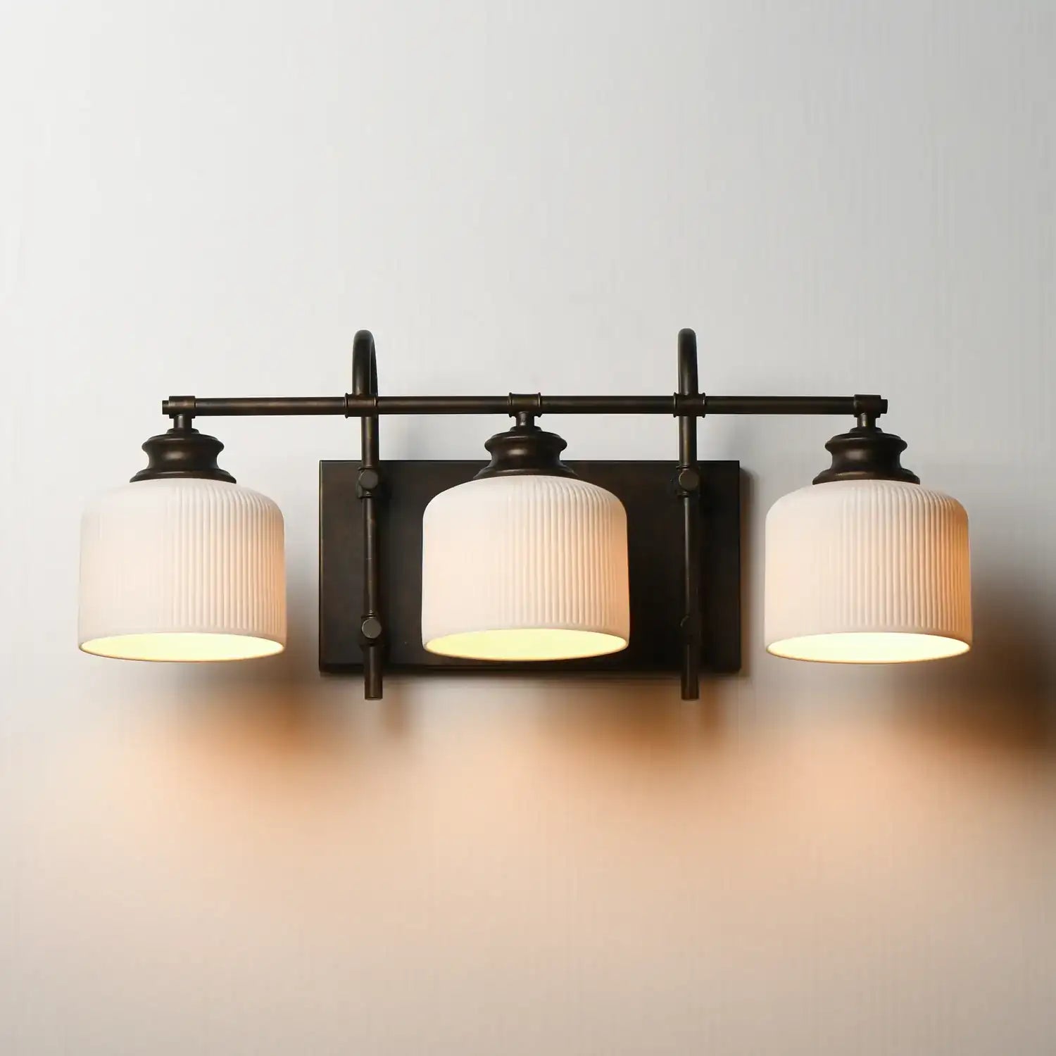 MAXIM, BISQUE-BATH VANITY, VANITY LIGHT