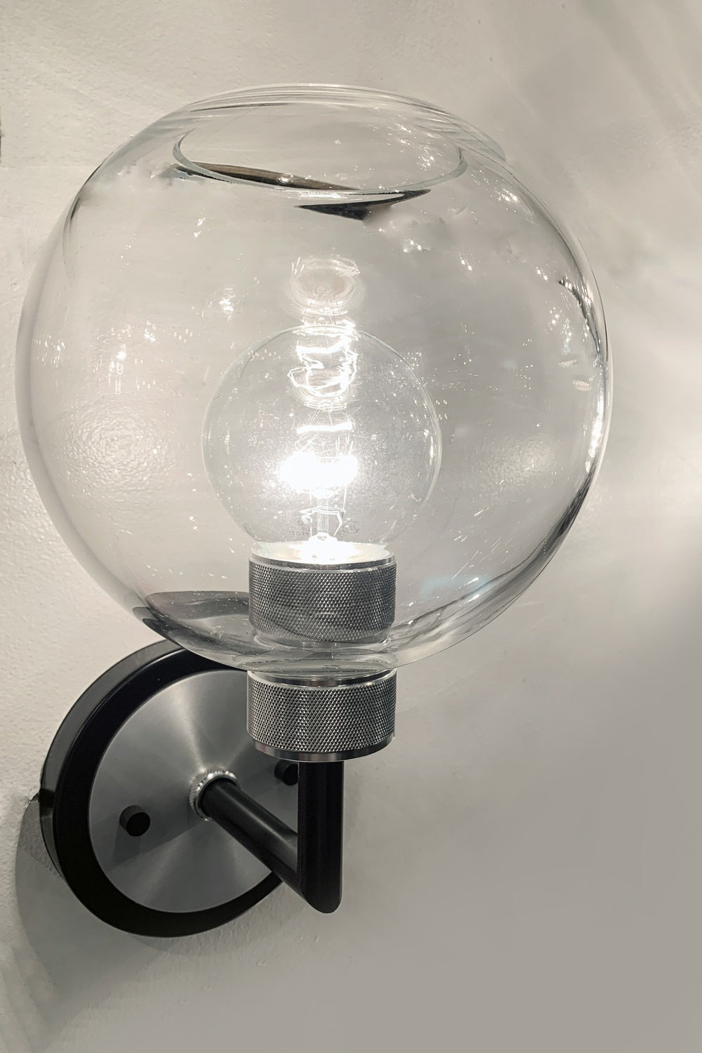 MAXIM, VESSEL-BATH VANITY, WALL SCONCES
