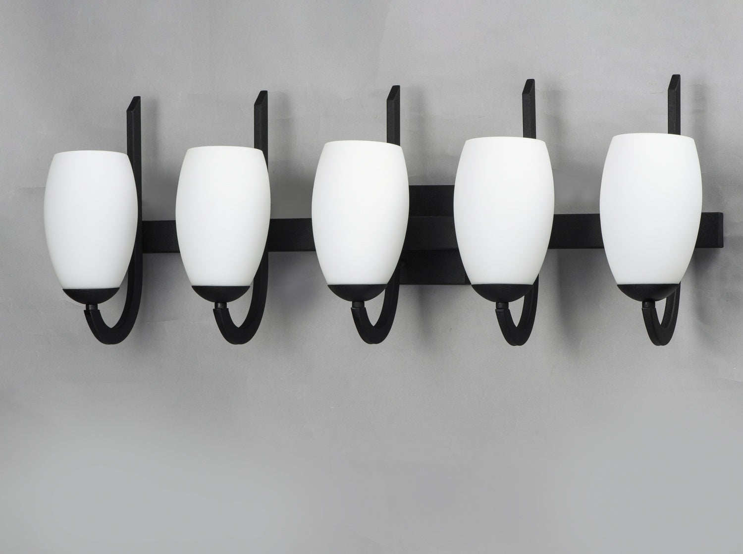 MAXIM, TAYLOR-BATH VANITY, VANITY LIGHT