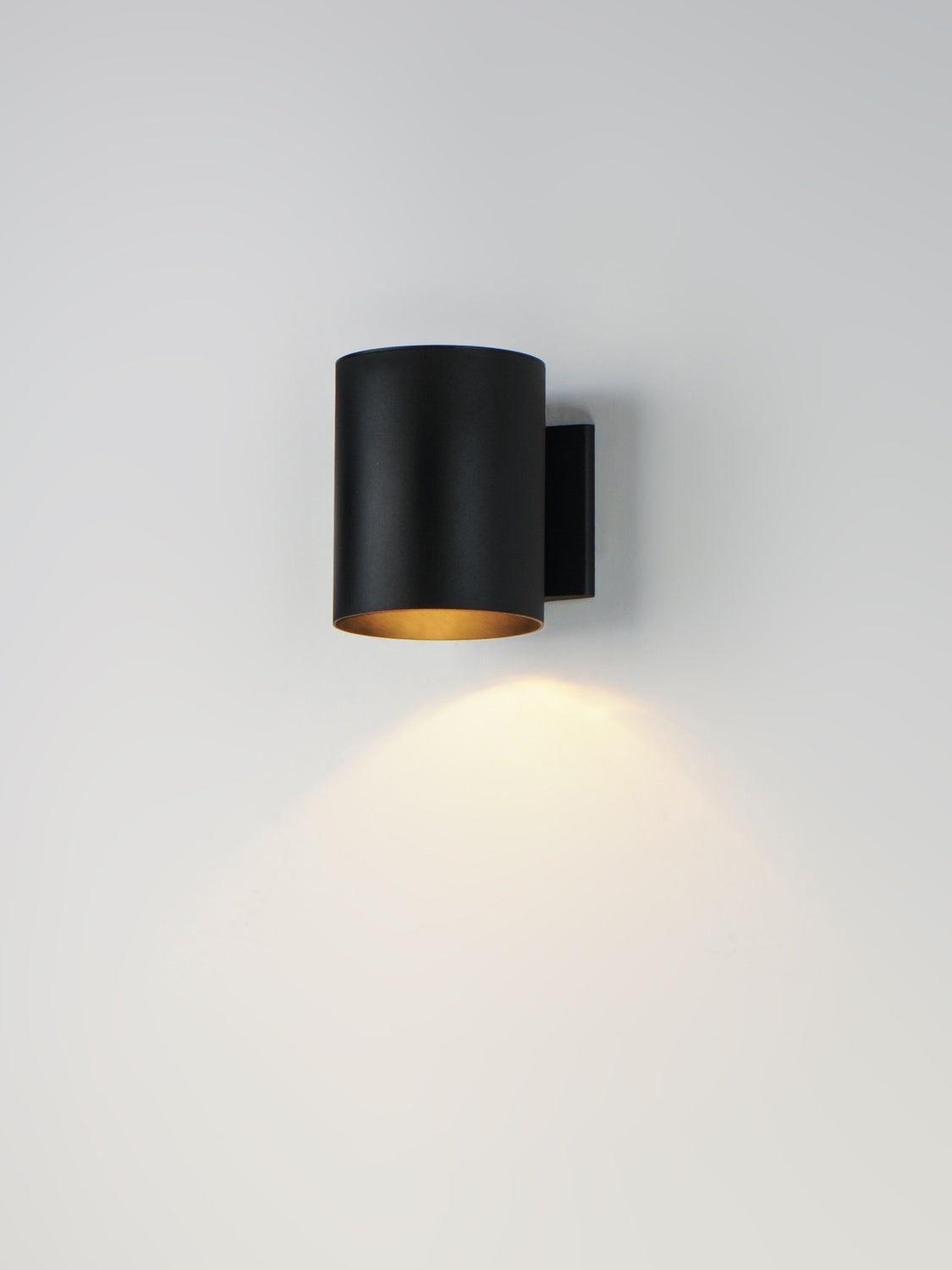 MAXIM, OUTPOST-OUTDOOR WALL MOUNT, OUTDOOR WALL LIGHTS