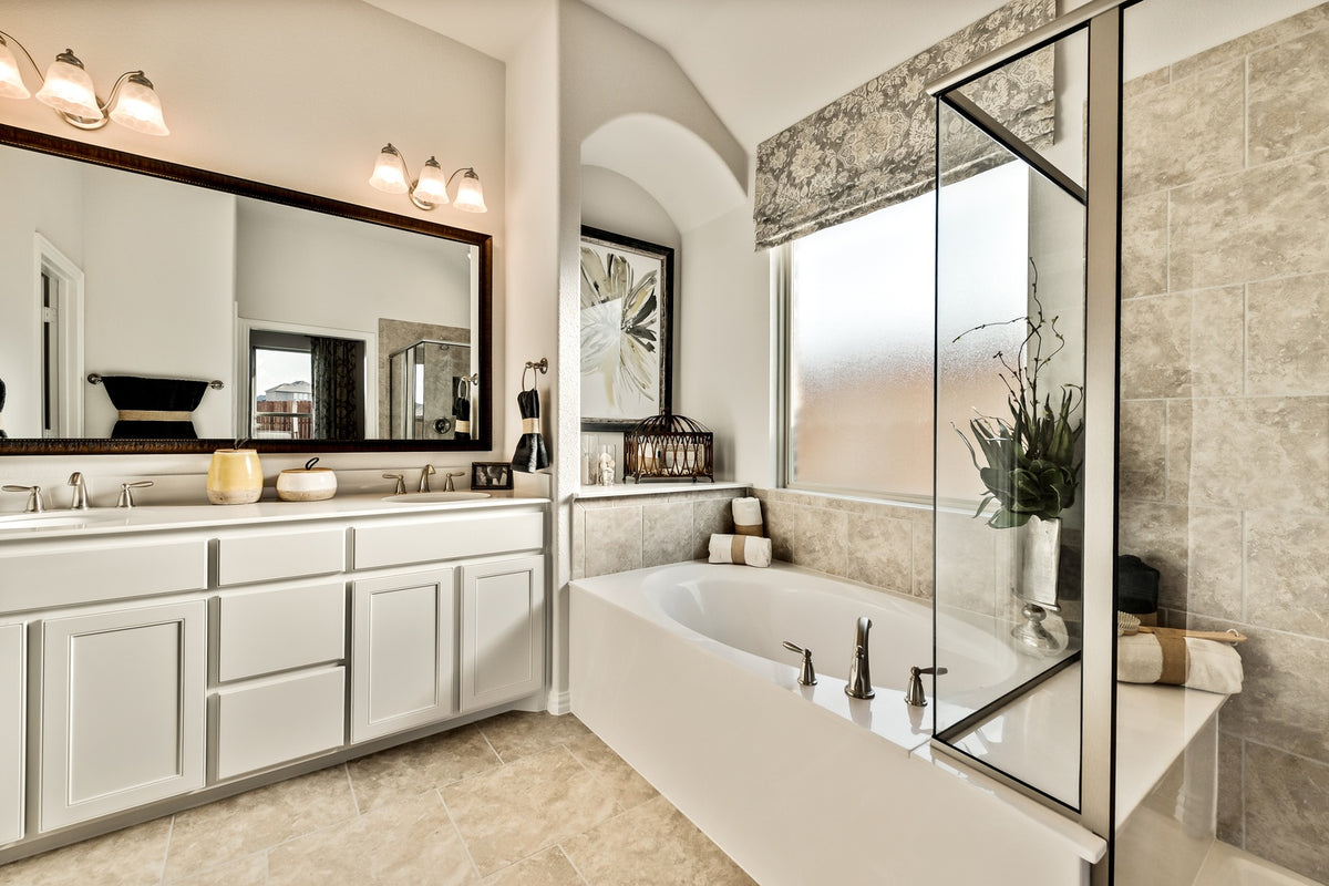 MAXIM, MALAGA-BATH VANITY, VANITY LIGHT