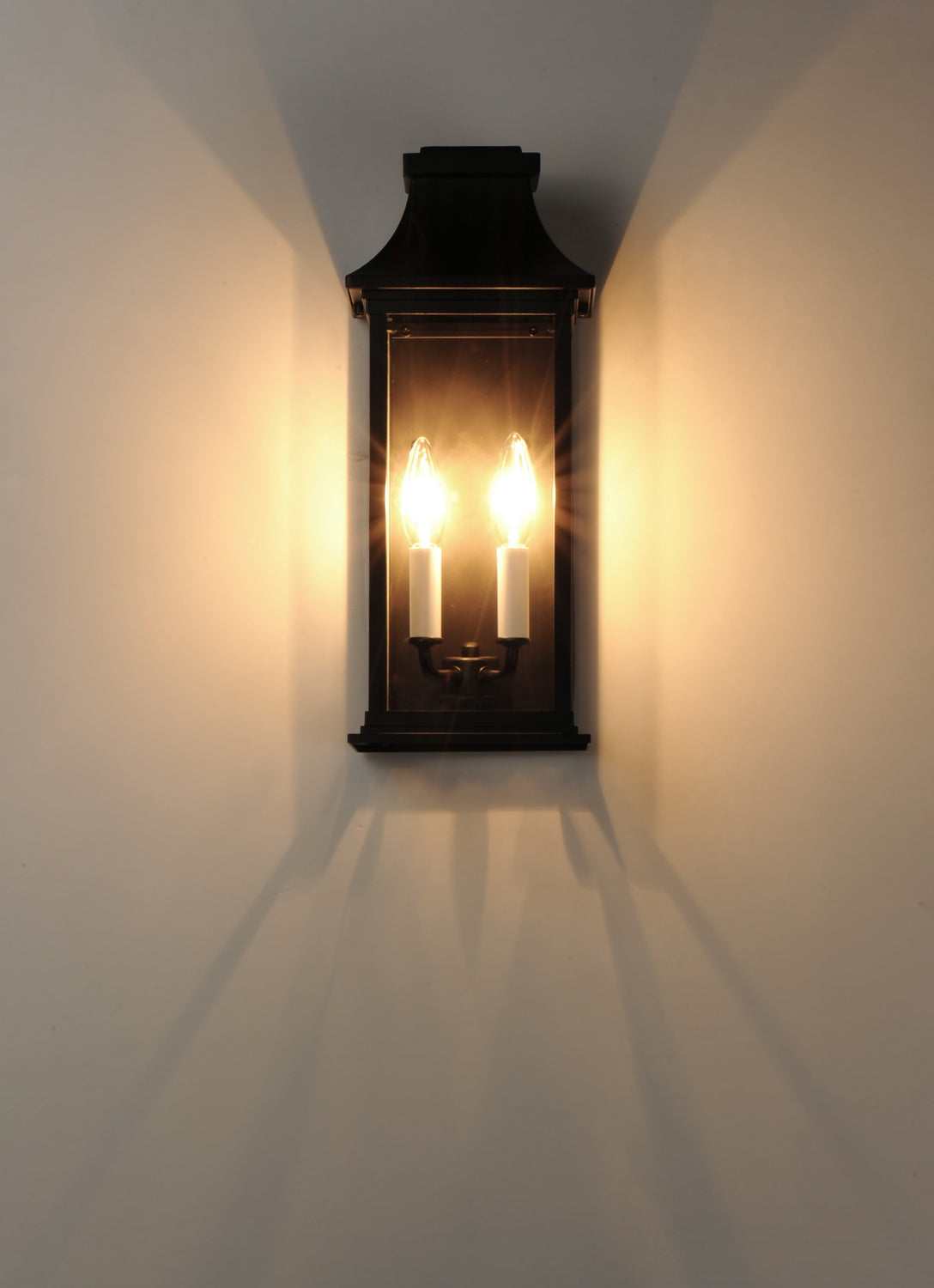 MAXIM, VICKSBURG-OUTDOOR WALL MOUNT, OUTDOOR WALL LIGHTS