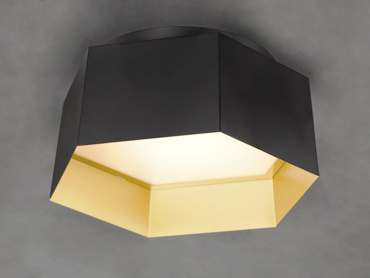 MAXIM, HONEYCOMB-FLUSH MOUNT, FLUSH MOUNT CEILING LIGHTS