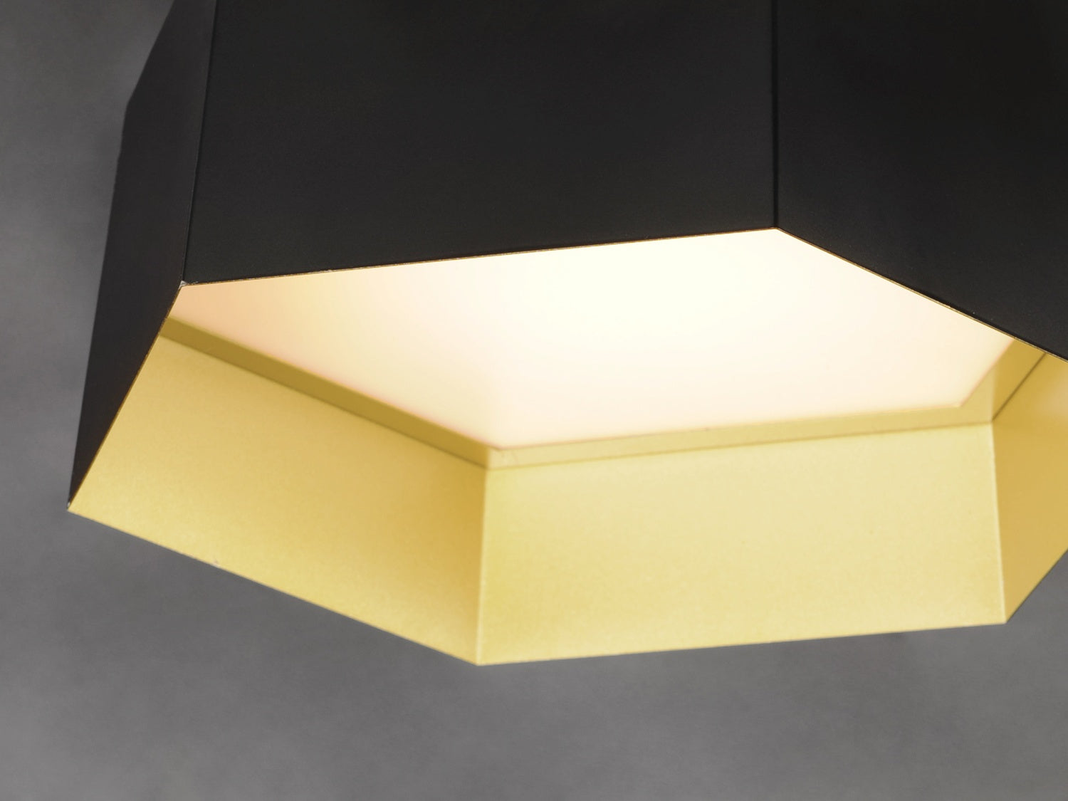 MAXIM, HONEYCOMB-FLUSH MOUNT, FLUSH MOUNT CEILING LIGHTS