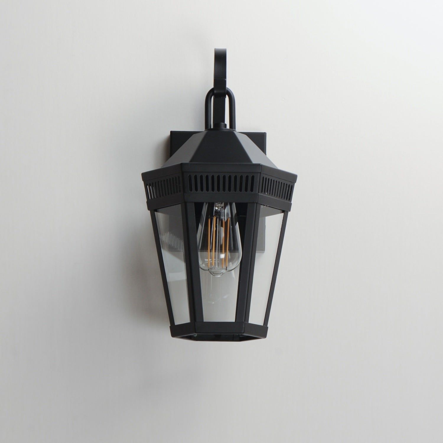 MAXIM, OXFORD-OUTDOOR WALL MOUNT, OUTDOOR WALL LIGHTS