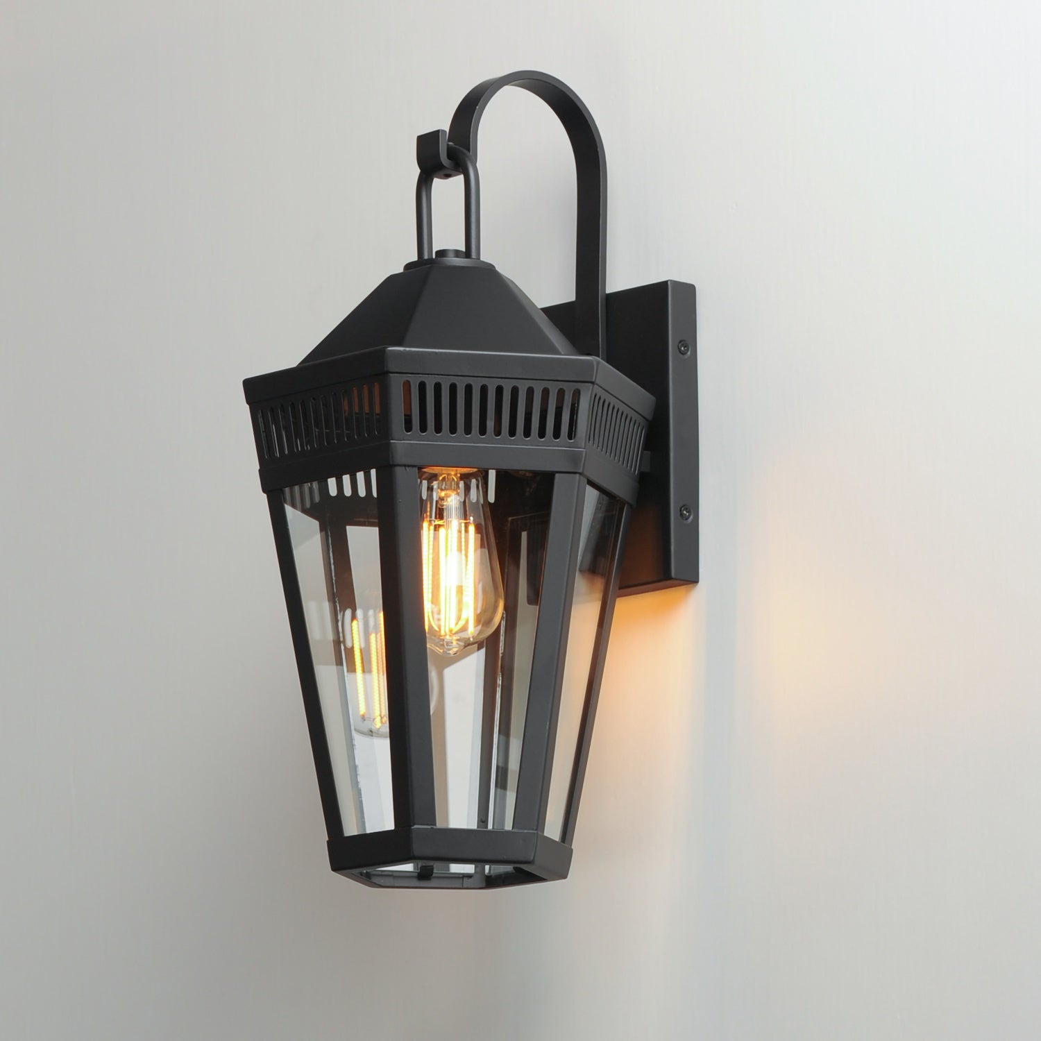 MAXIM, OXFORD-OUTDOOR WALL MOUNT, OUTDOOR WALL LIGHTS