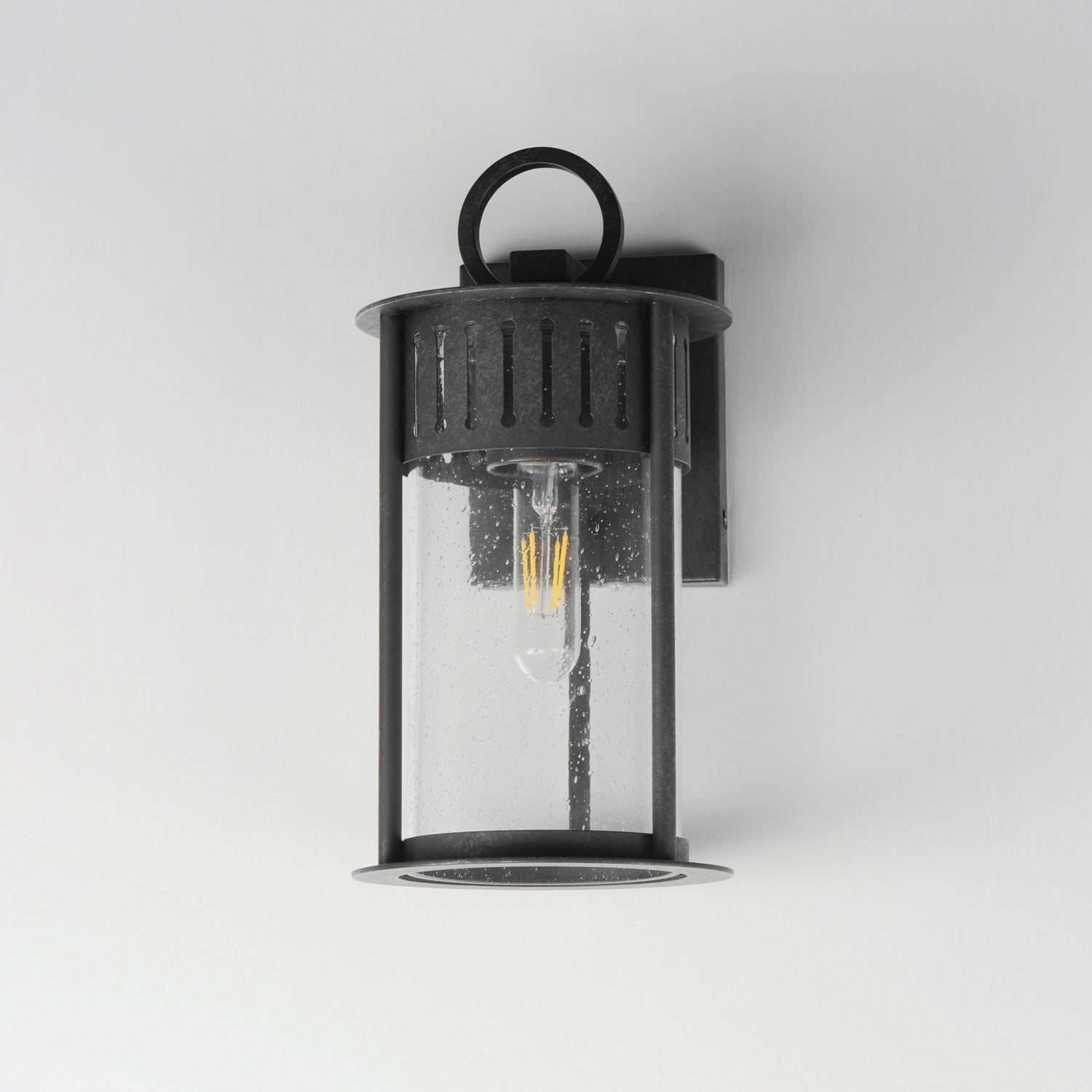 MAXIM, WINDSOR-OUTDOOR WALL MOUNT, OUTDOOR WALL LIGHTS