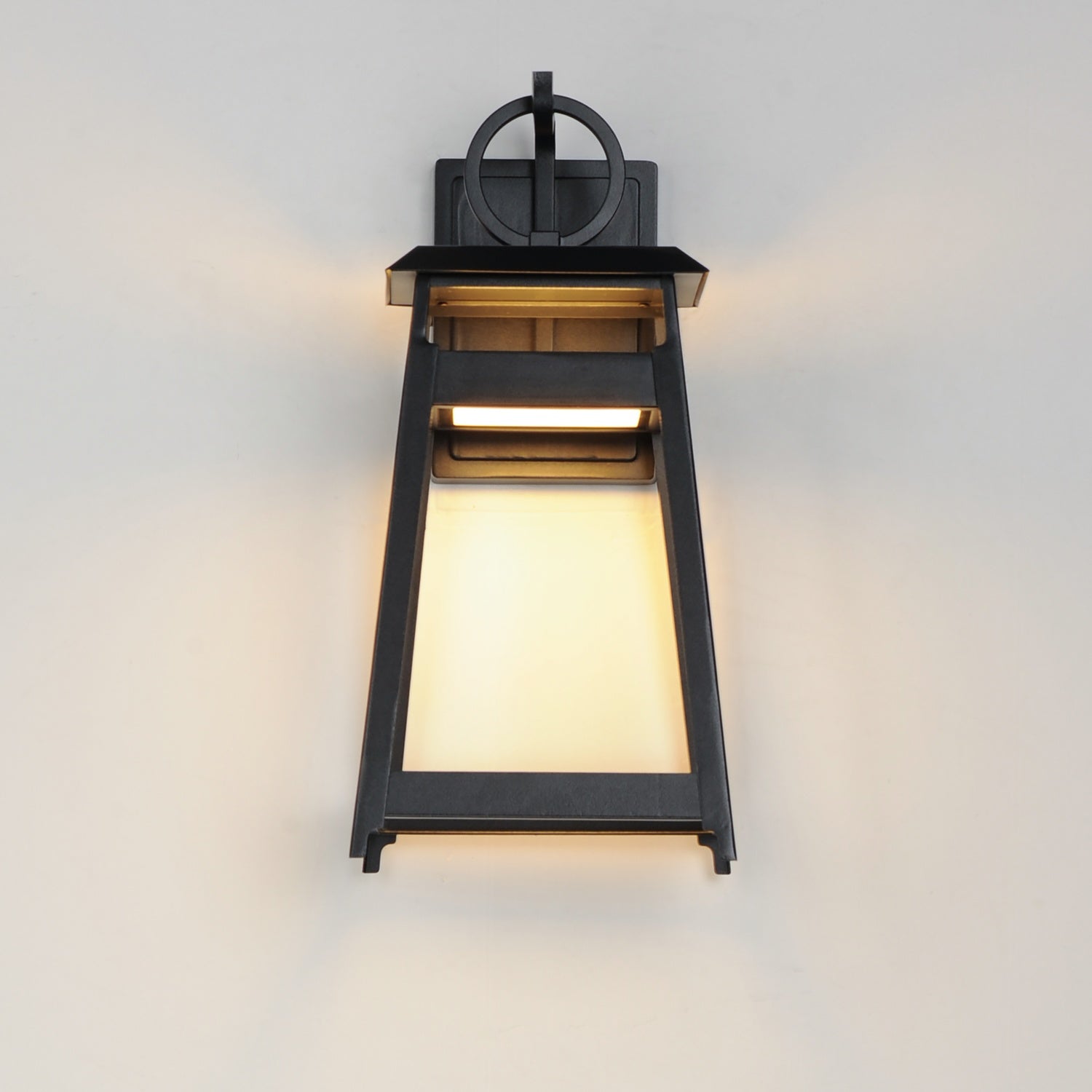 MAXIM, PAGODA-OUTDOOR WALL MOUNT, OUTDOOR WALL LIGHTS