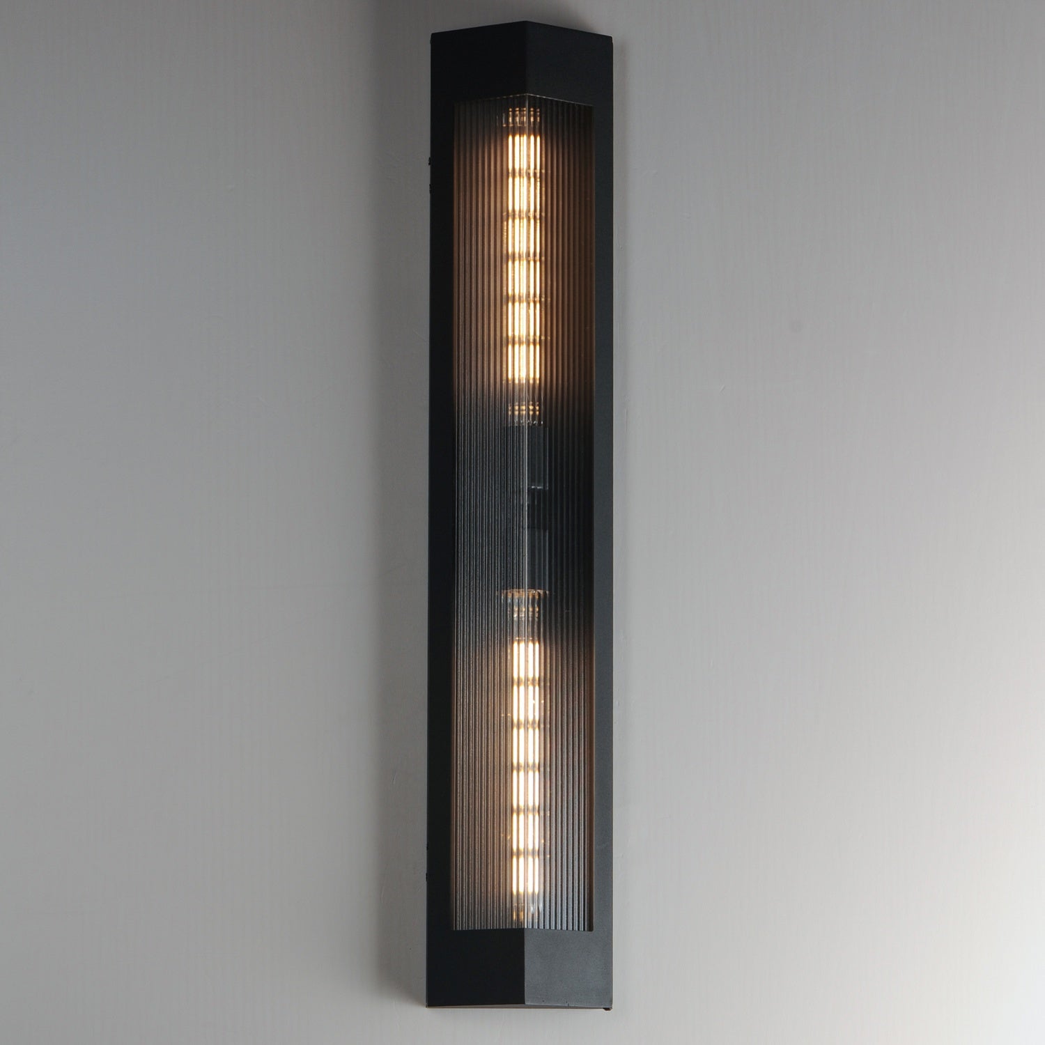 MAXIM, TRIFORM-OUTDOOR WALL MOUNT, OUTDOOR WALL LIGHTS