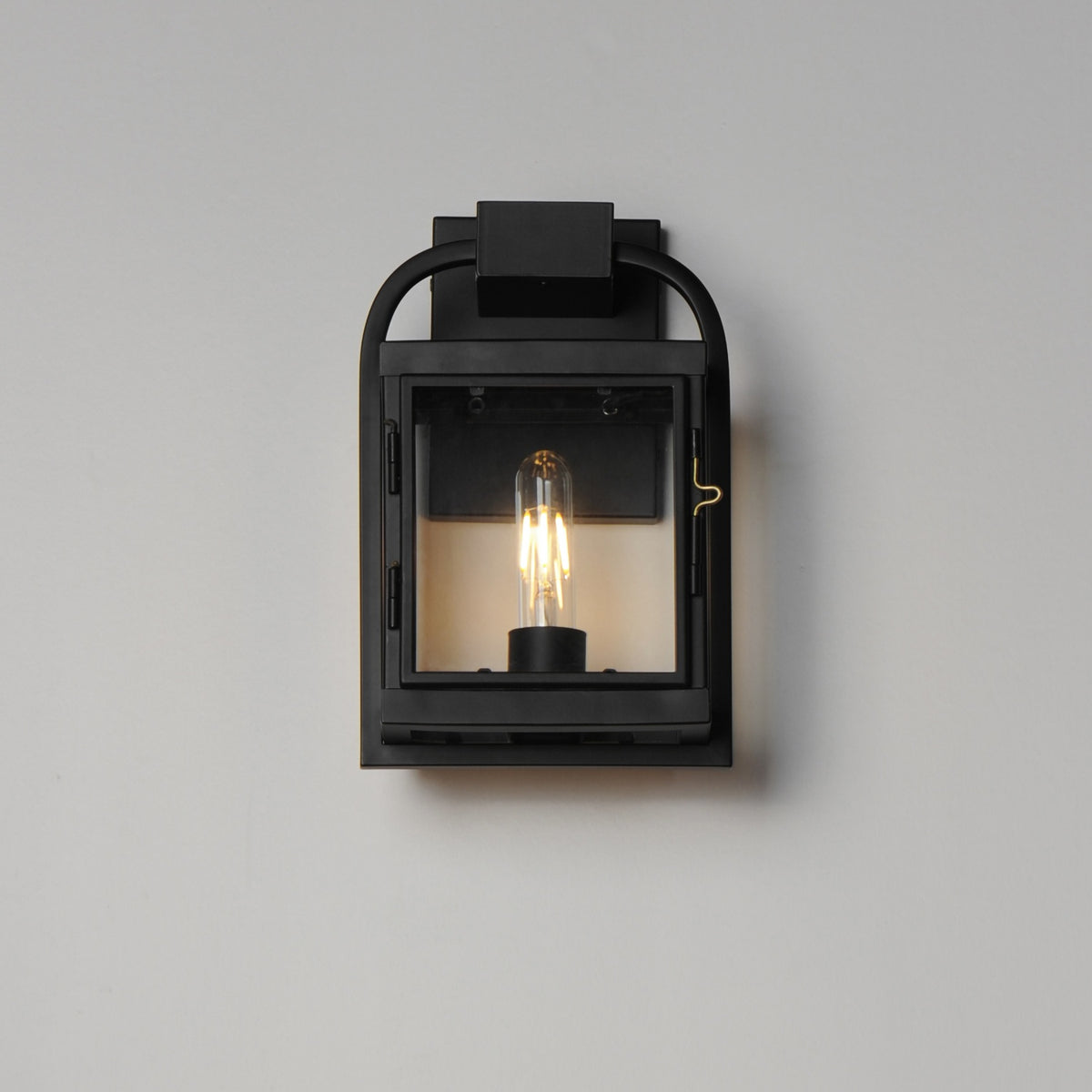 MAXIM, BONHAM-OUTDOOR WALL MOUNT, OUTDOOR WALL LIGHTS