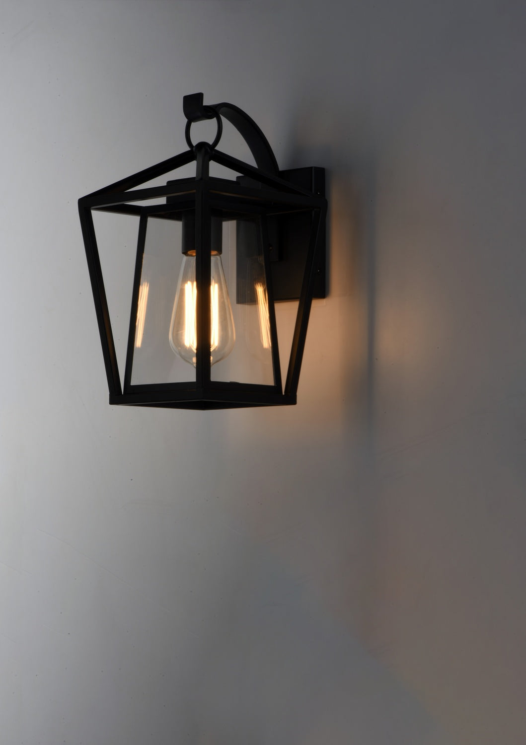 MAXIM, ARTISAN-OUTDOOR WALL MOUNT, OUTDOOR WALL LIGHTS