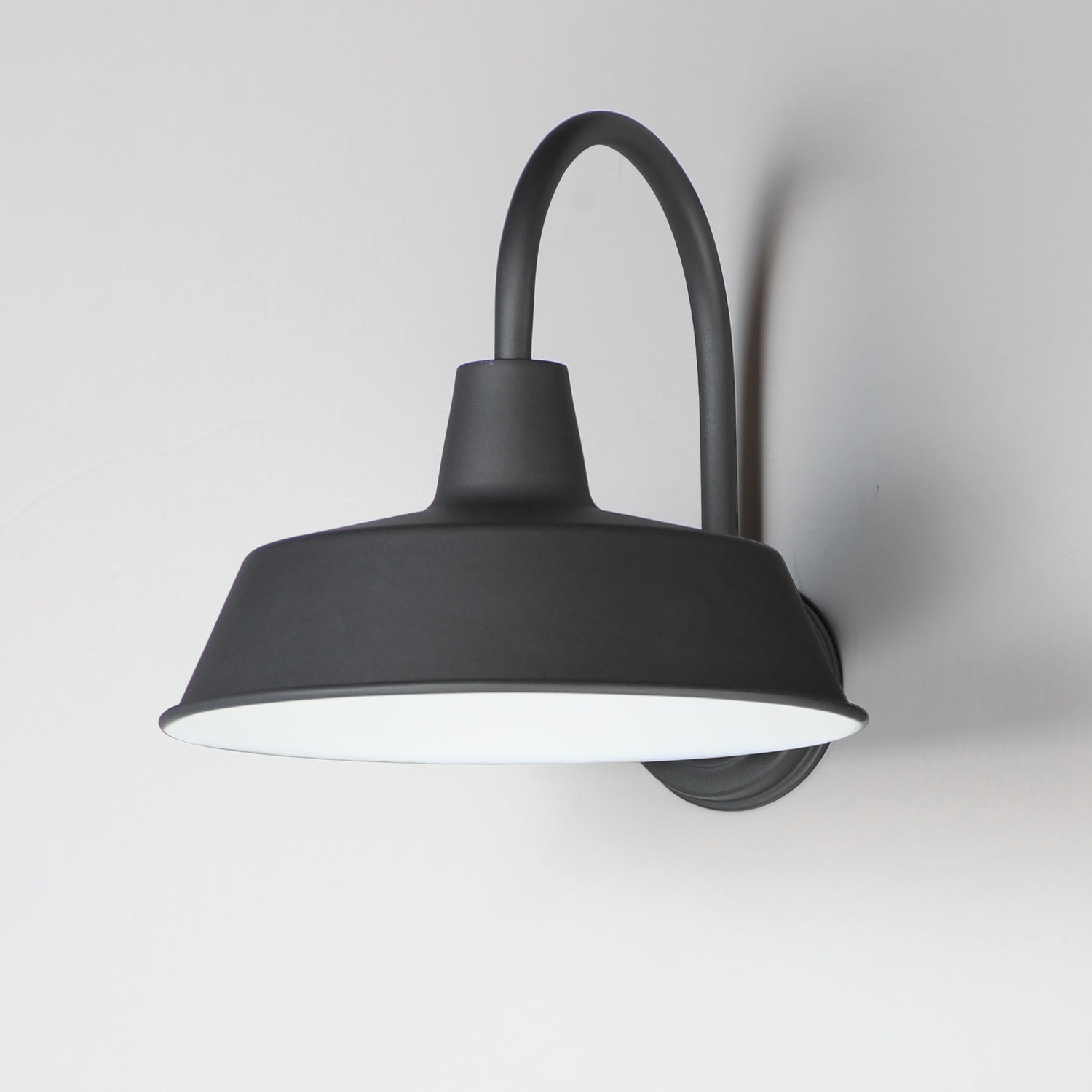 MAXIM, PIER M-OUTDOOR WALL MOUNT, OUTDOOR WALL LIGHTS