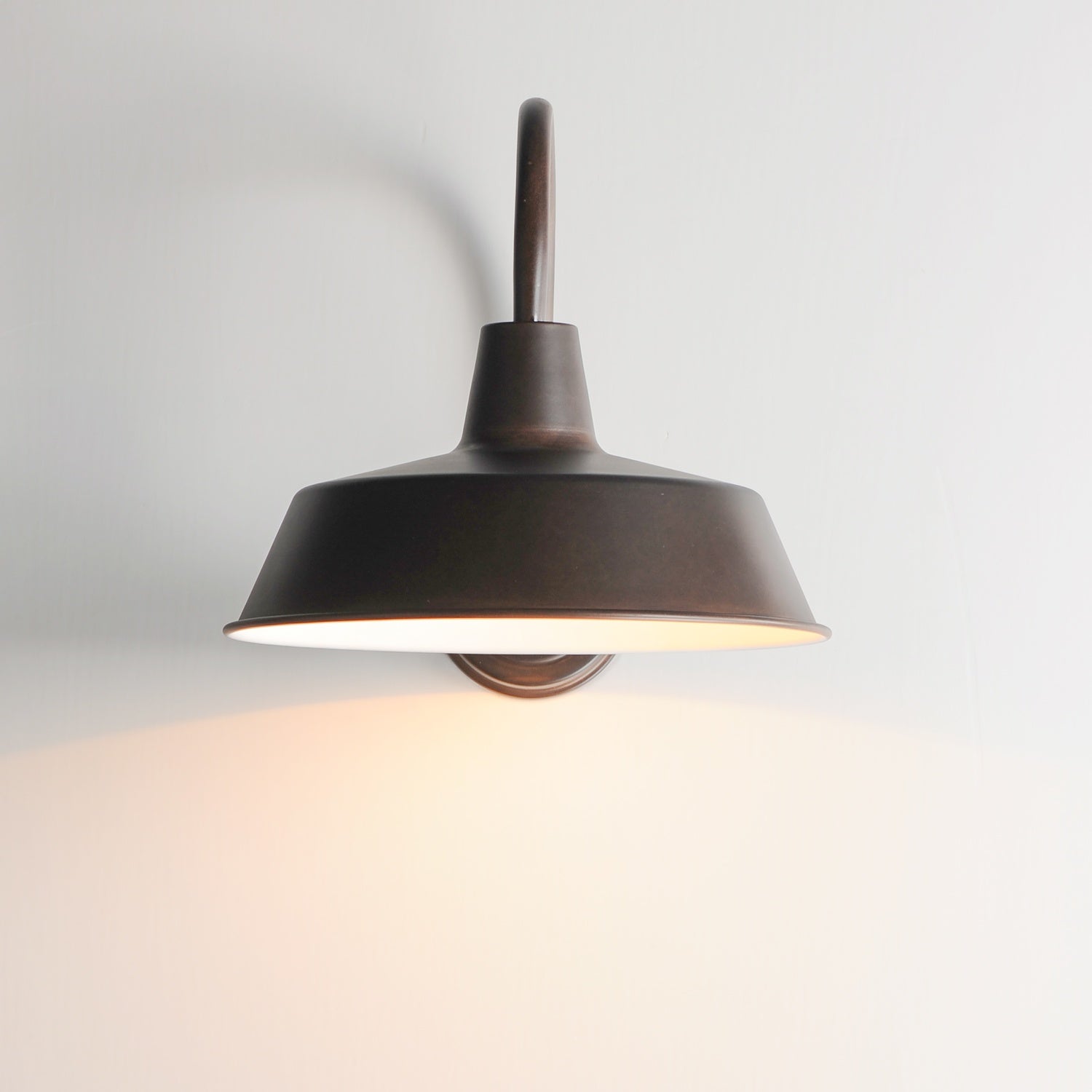 MAXIM, PIER M-OUTDOOR WALL MOUNT, OUTDOOR WALL LIGHTS
