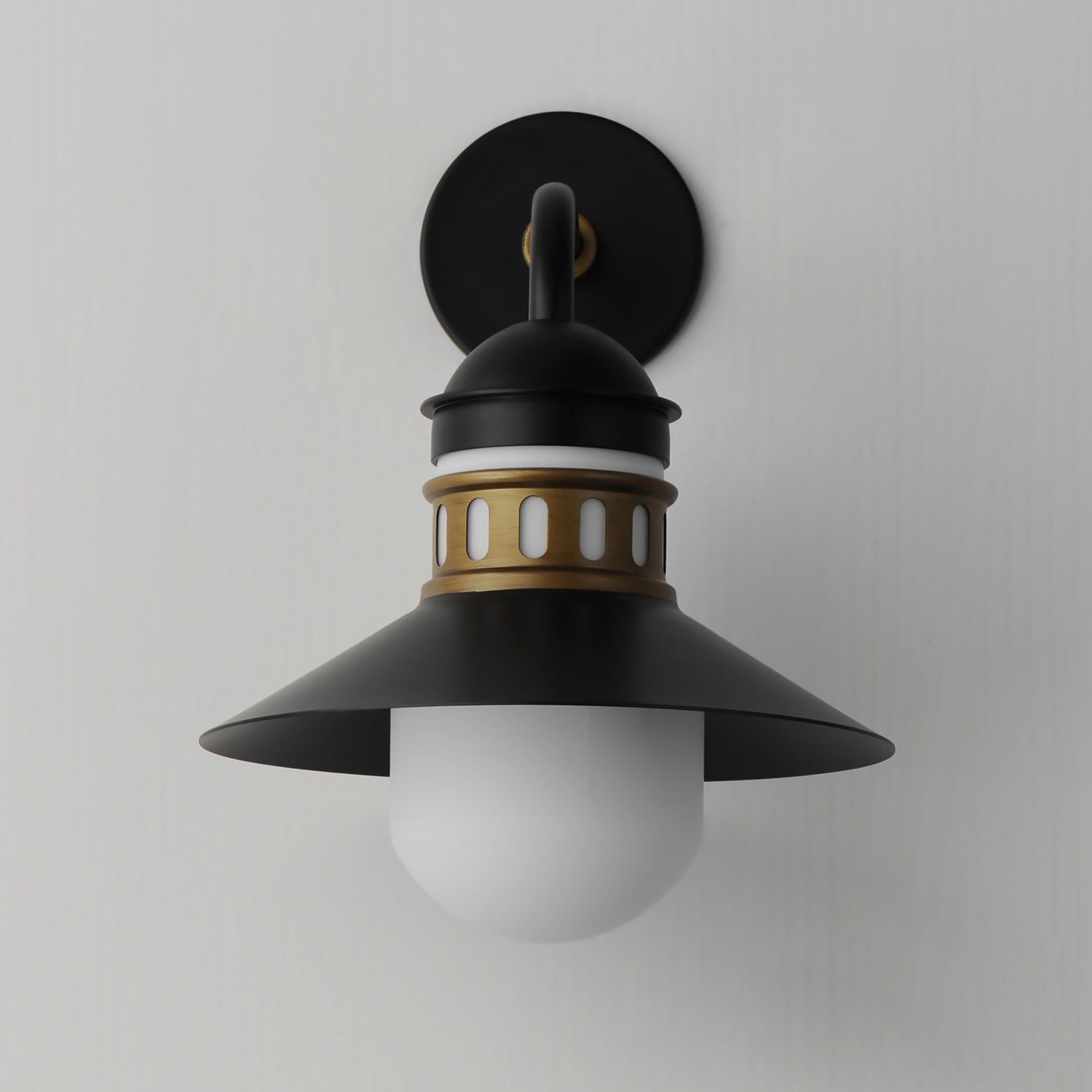 MAXIM, ADMIRALTY-OUTDOOR WALL MOUNT, OUTDOOR WALL LIGHTS