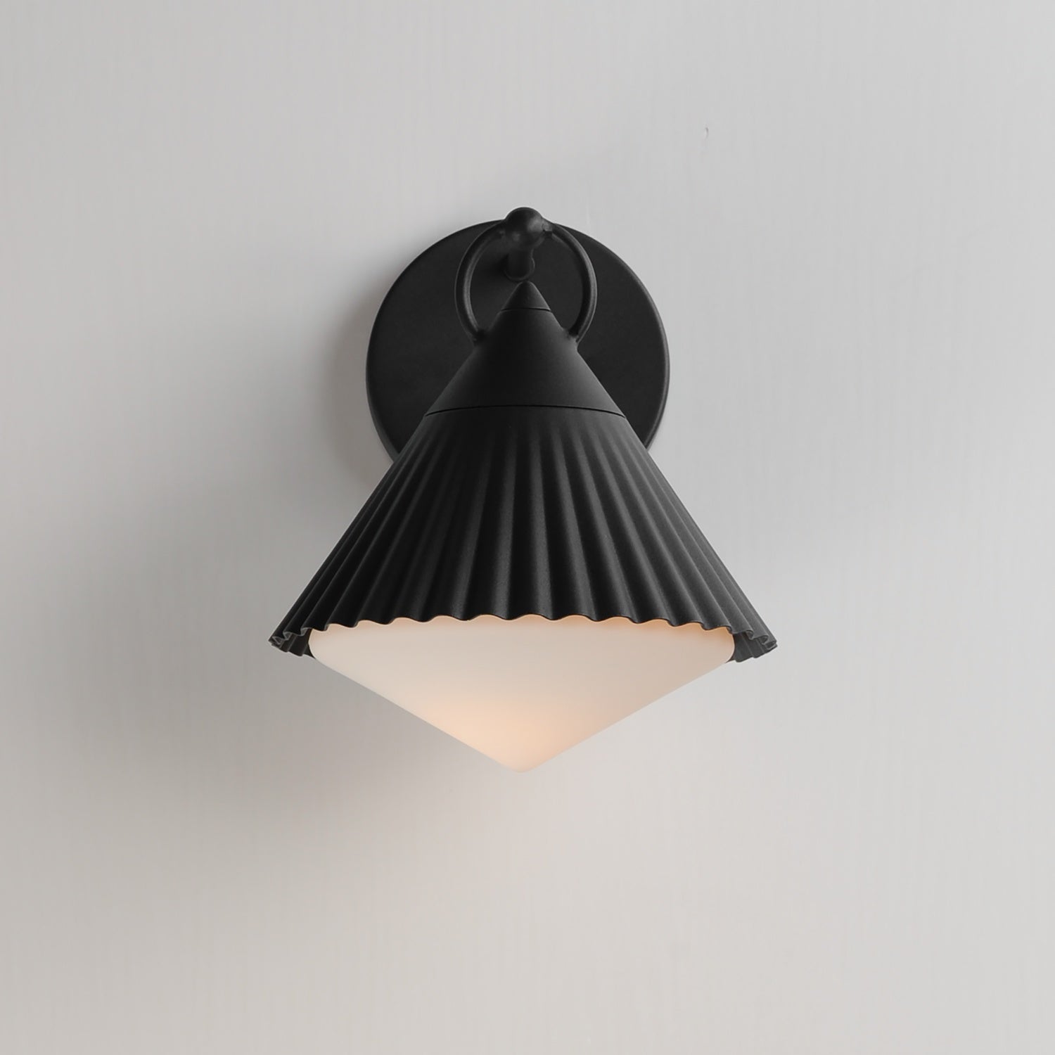 MAXIM, ODETTE-OUTDOOR WALL MOUNT, OUTDOOR WALL LIGHTS
