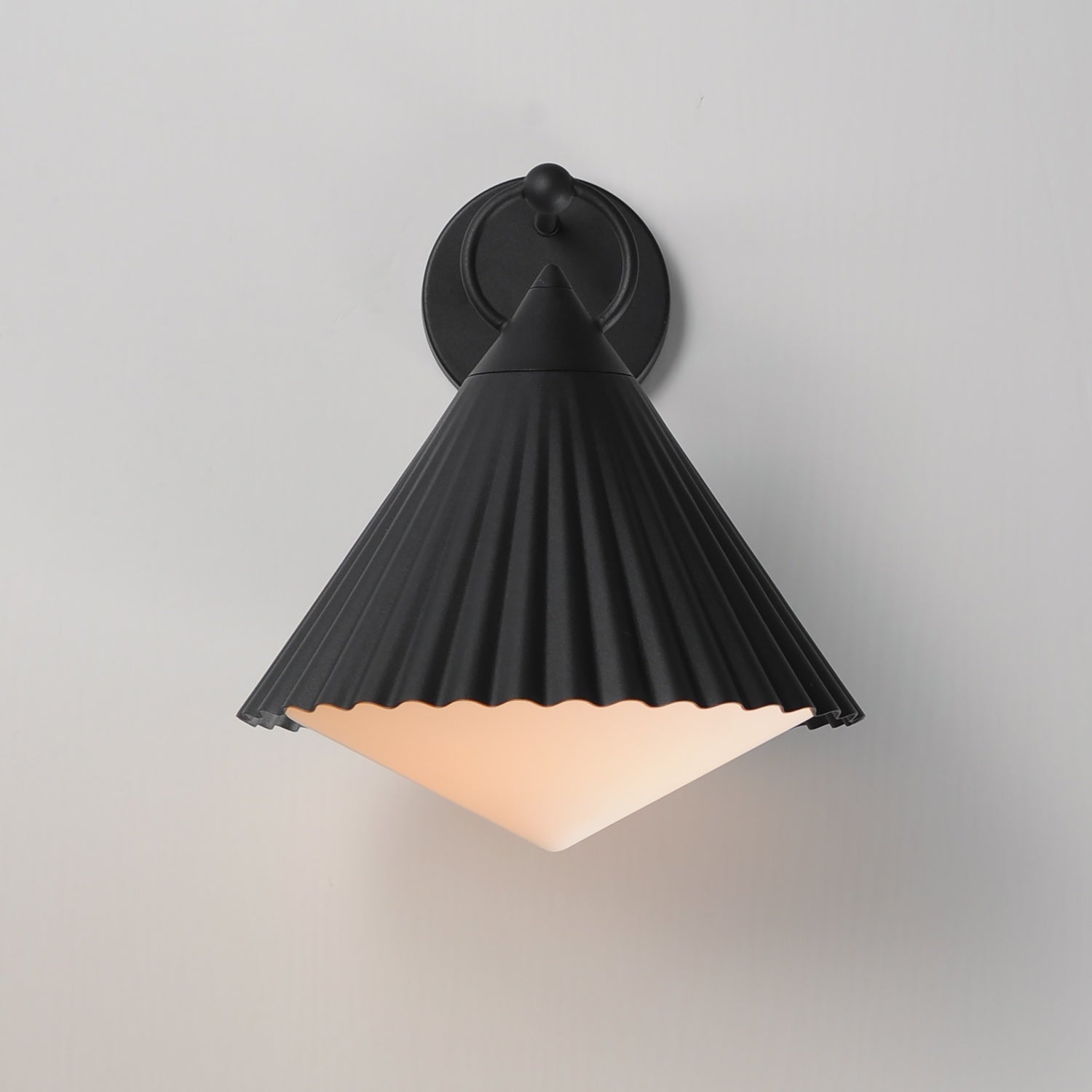 MAXIM, ODETTE-OUTDOOR WALL MOUNT, OUTDOOR WALL LIGHTS