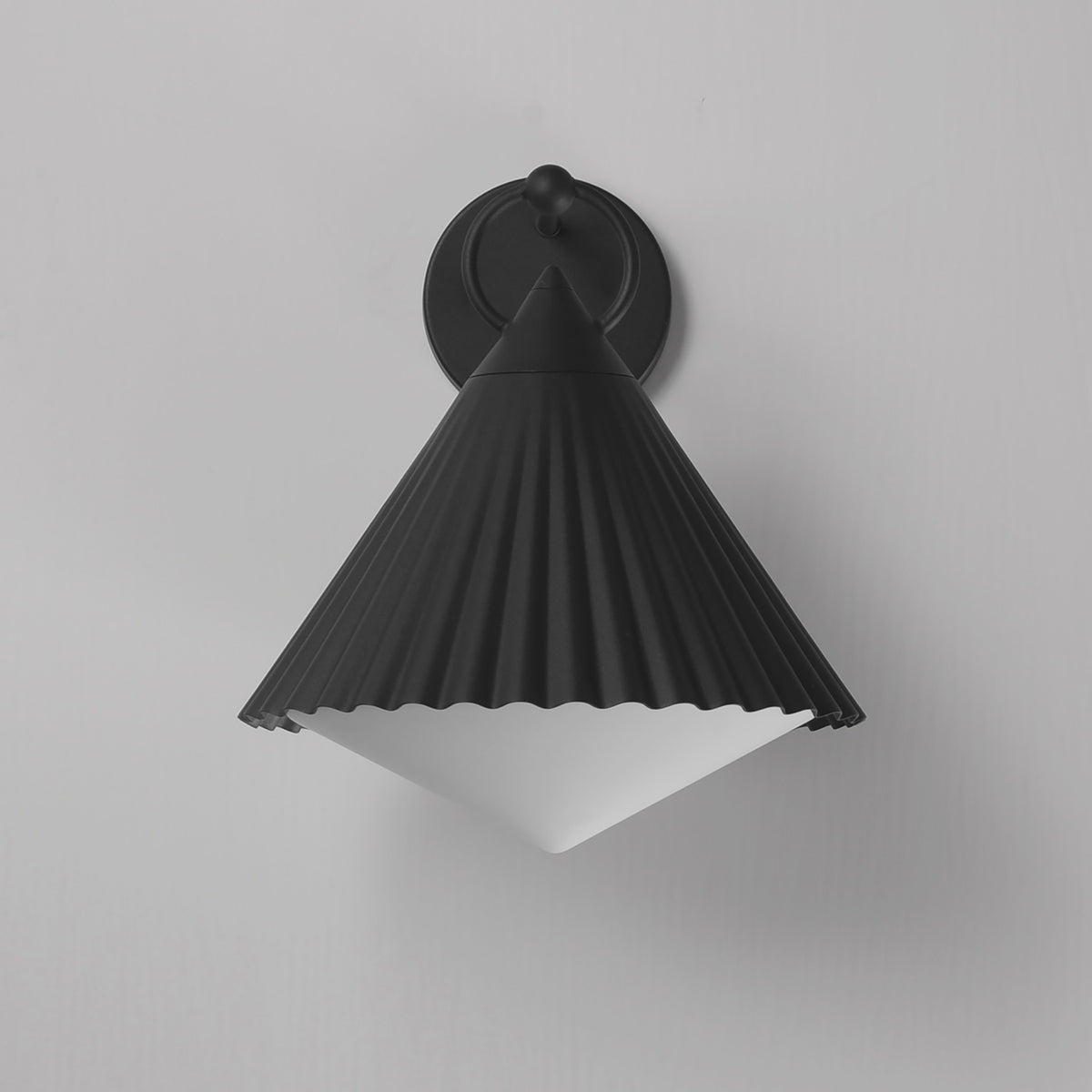 MAXIM, ODETTE-OUTDOOR WALL MOUNT, OUTDOOR WALL LIGHTS