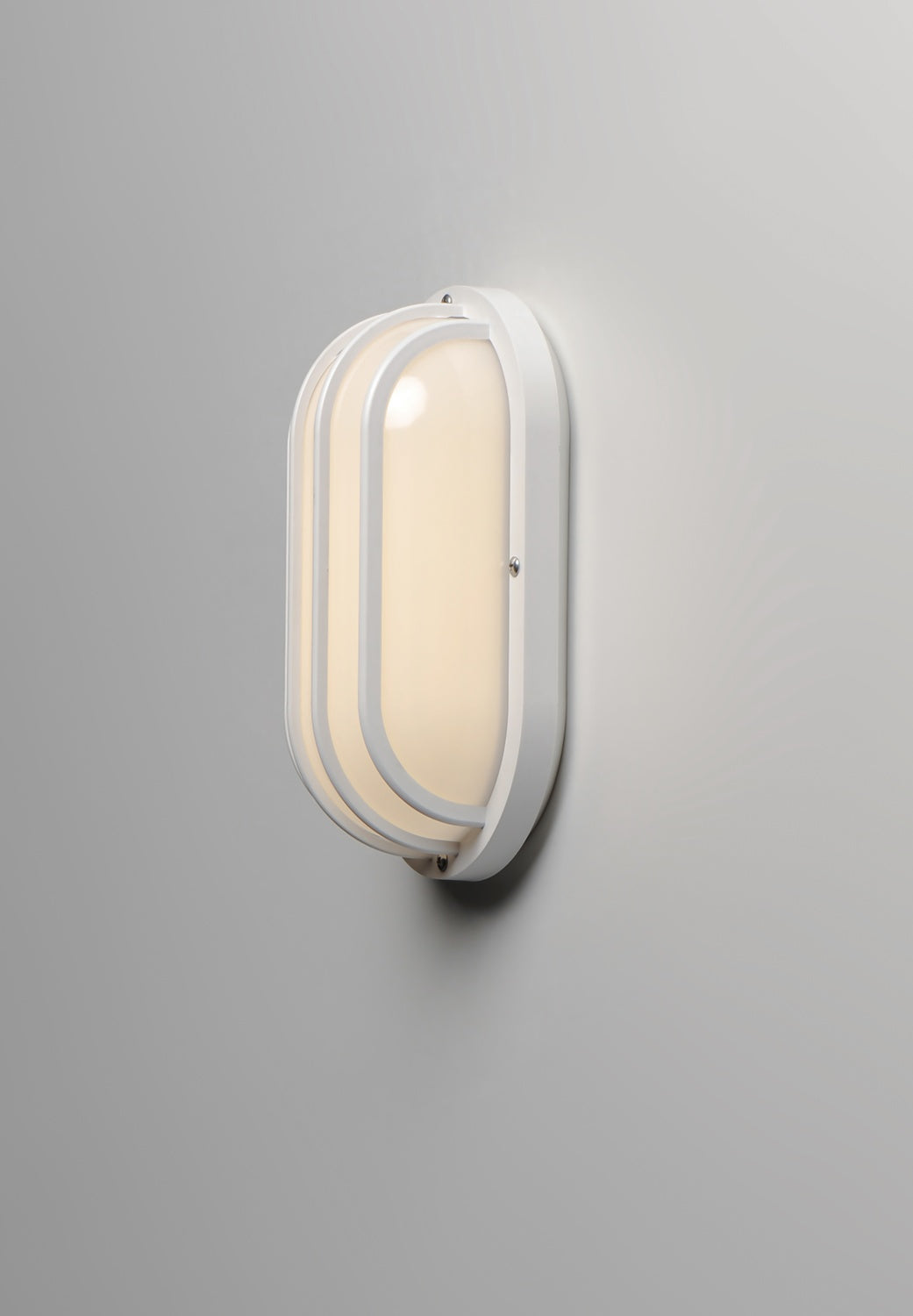 MAXIM, BULWARK-OUTDOOR WALL MOUNT, OUTDOOR WALL LIGHTS