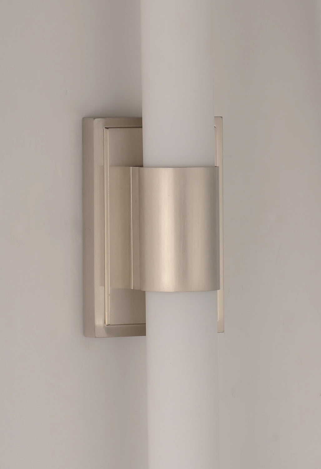 MAXIM, OPTIC-BATH VANITY, WALL SCONCES