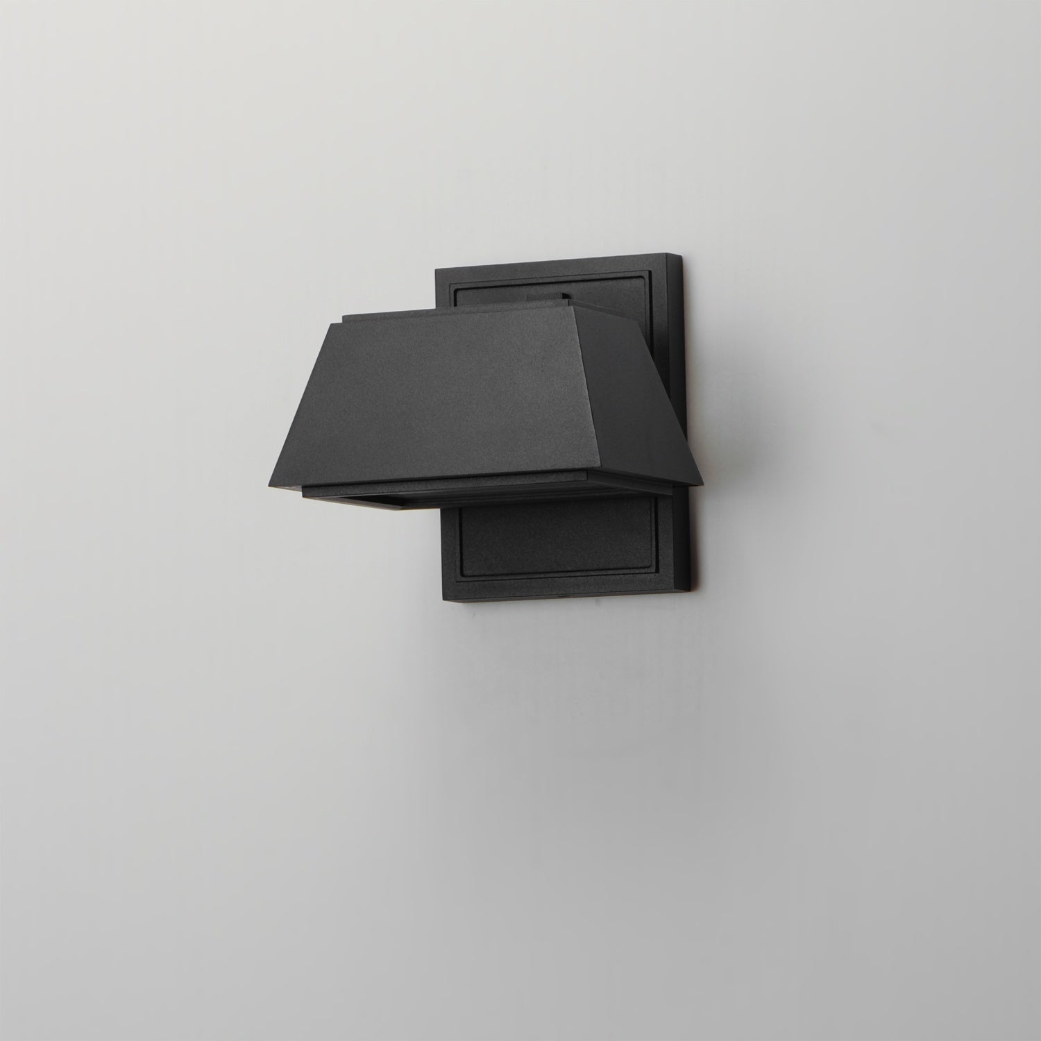 MAXIM, MANSARD-OUTDOOR WALL MOUNT, OUTDOOR WALL LIGHTS