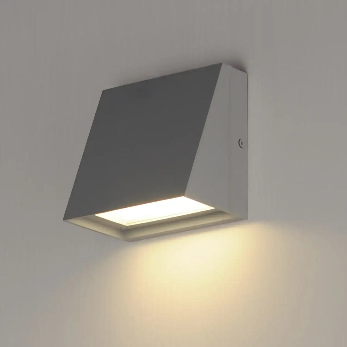 MAXIM, PATHFINDER-OUTDOOR WALL MOUNT, OUTDOOR WALL LIGHTS