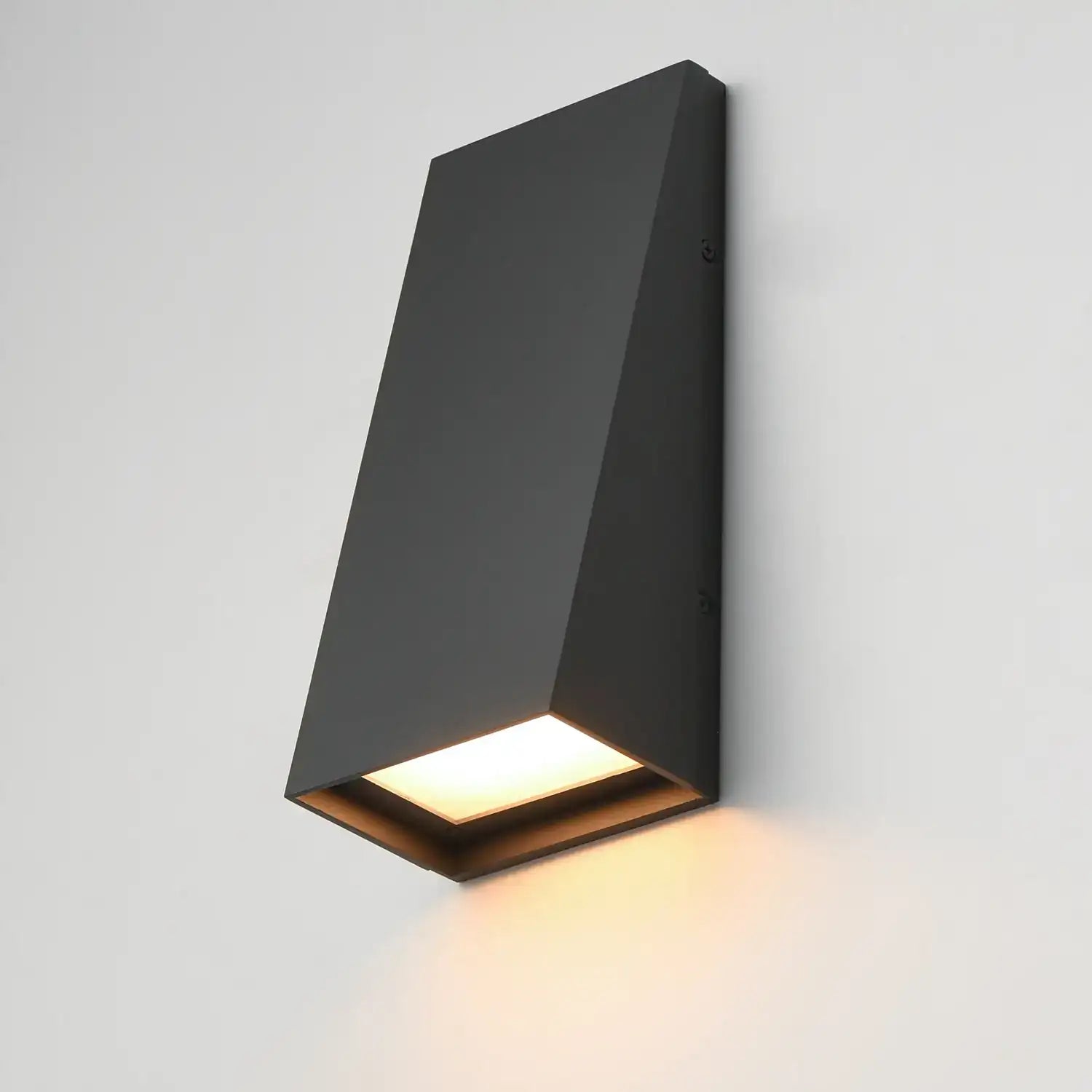MAXIM, PATHFINDER-OUTDOOR WALL MOUNT, OUTDOOR WALL LIGHTS