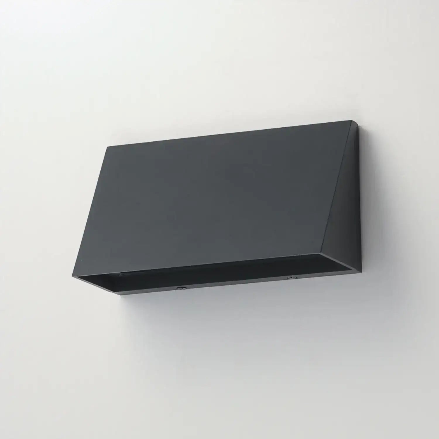 MAXIM, PATHFINDER-OUTDOOR WALL MOUNT, OUTDOOR WALL LIGHTS