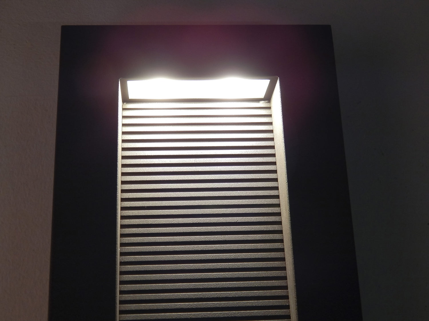 MAXIM, AVENUE LED-OUTDOOR WALL MOUNT, OUTDOOR WALL LIGHTS