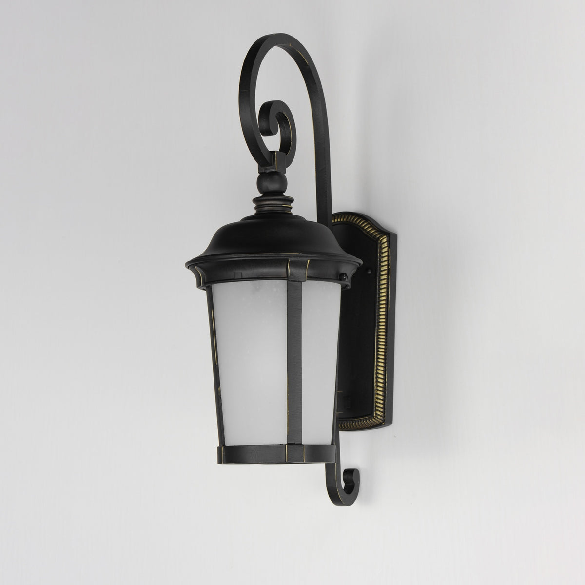 MAXIM, DOVER LED E26-OUTDOOR WALL MOUNT, OUTDOOR WALL LIGHTS